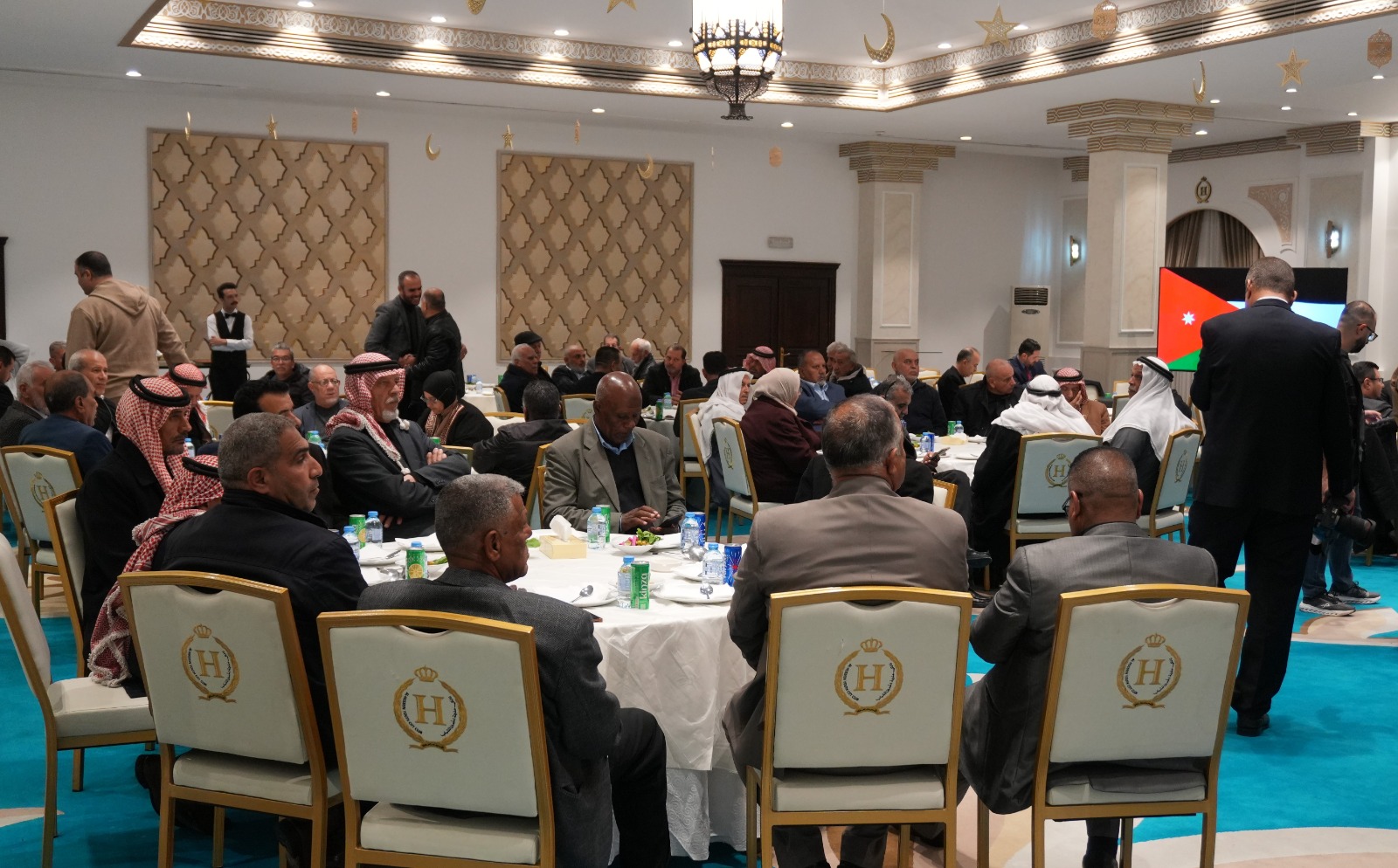 Madar Al-Saa Images 0.5637855828505584