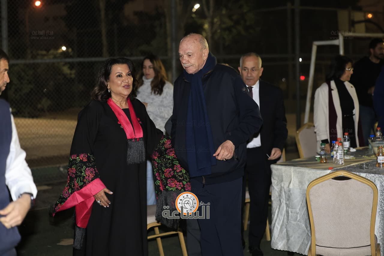 Madar Al-Saa Images 0.22830655918193754