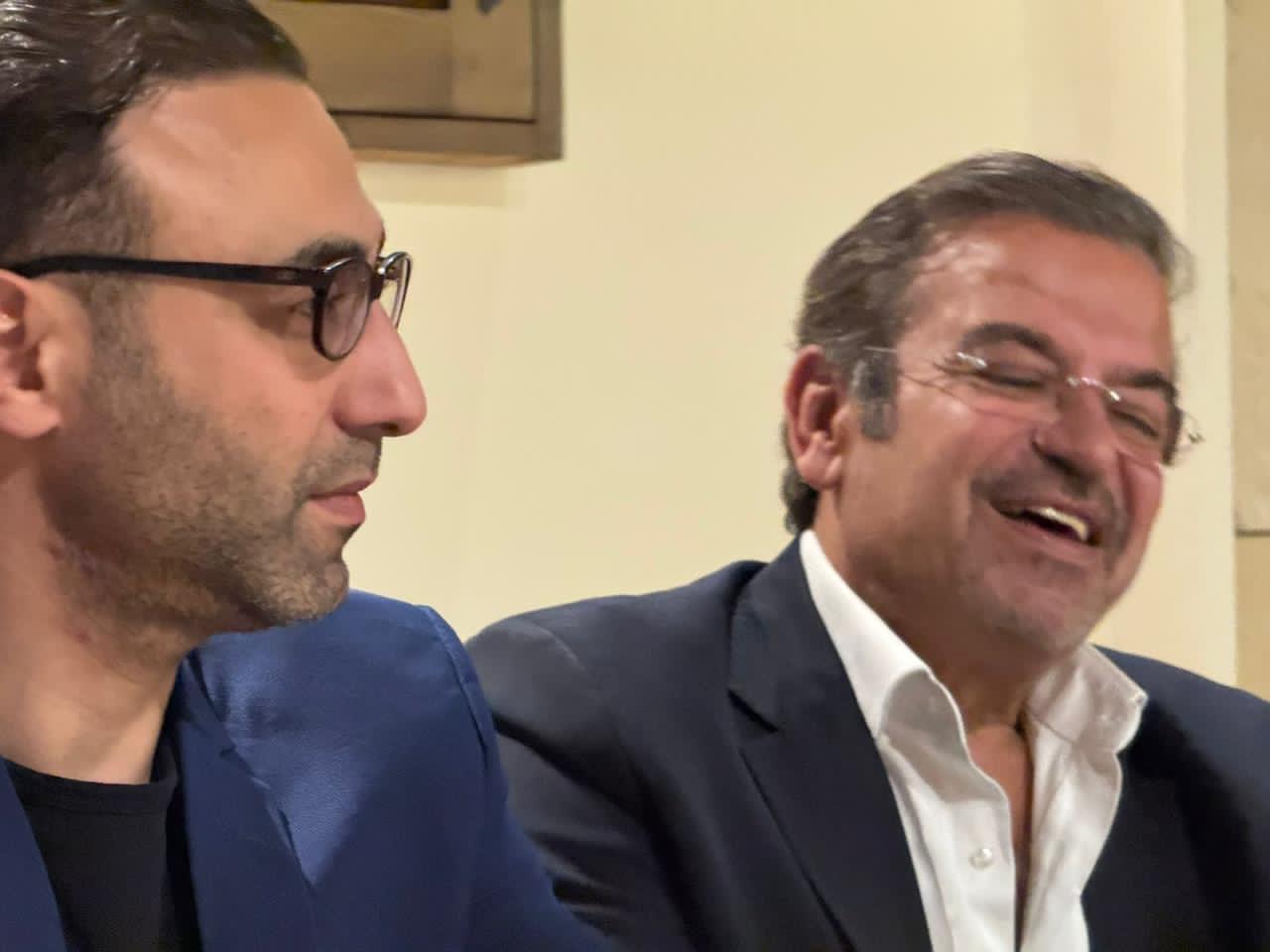 Madar Al-Saa Images 0.8189536318927815