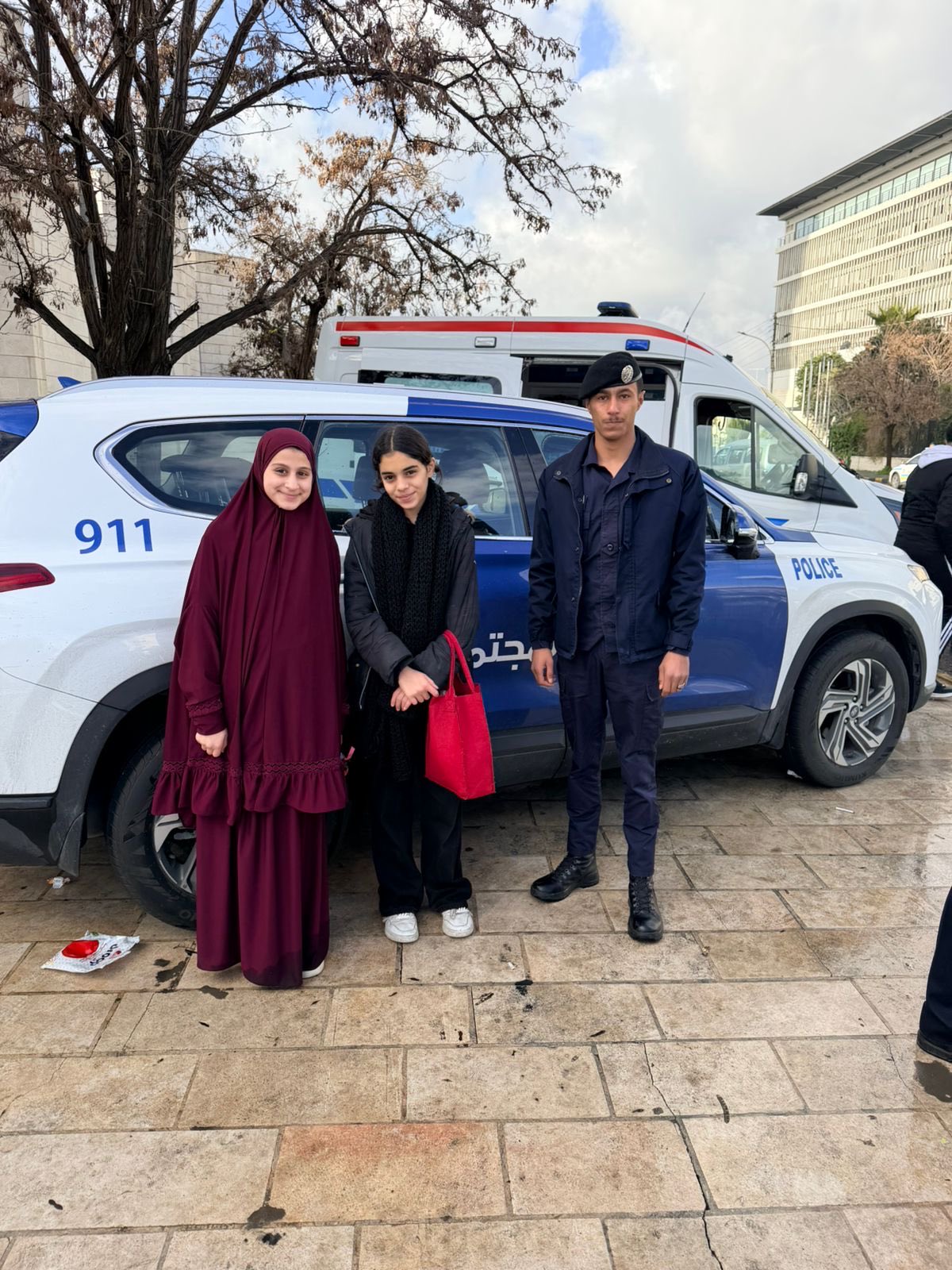 Madar Al-Saa Images 0.12981643173123902