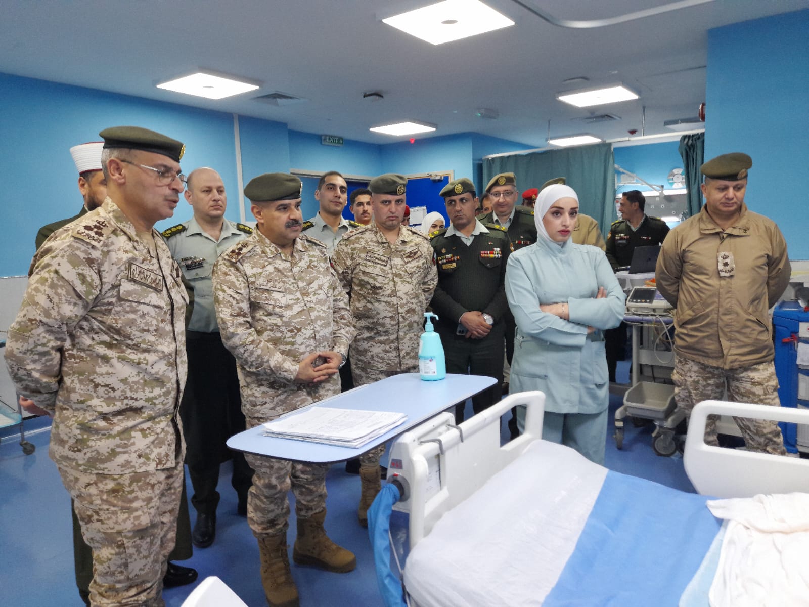 Madar Al-Saa Images 0.08875180873159727