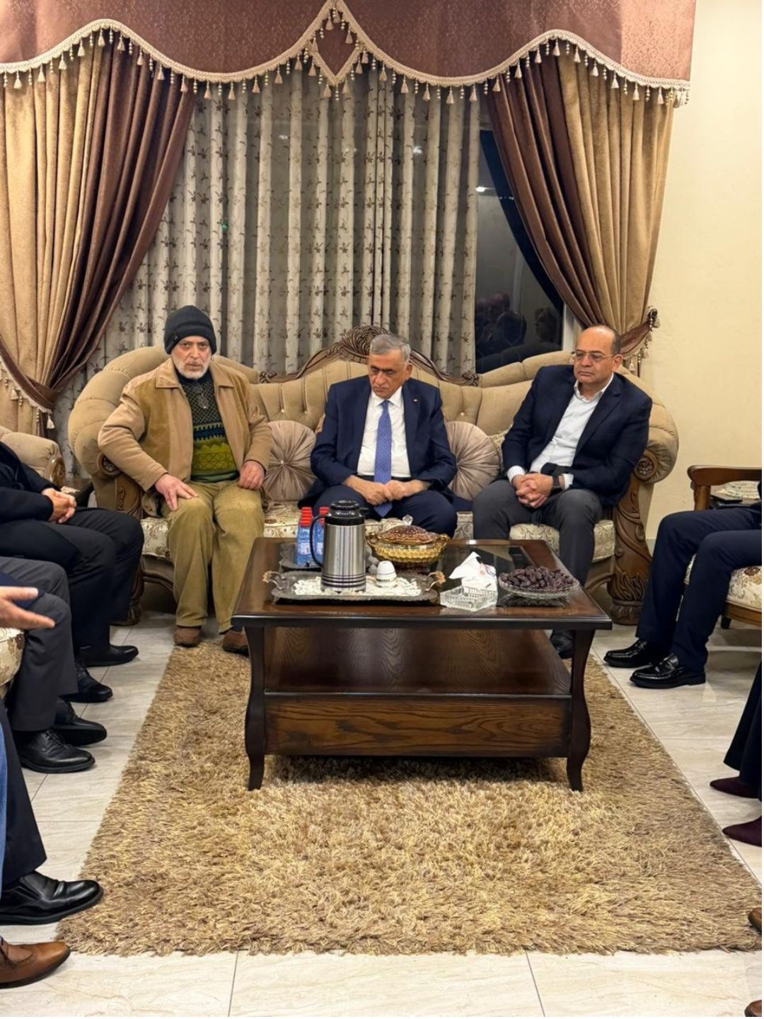 Madar Al-Saa Images 0.8260864598245788