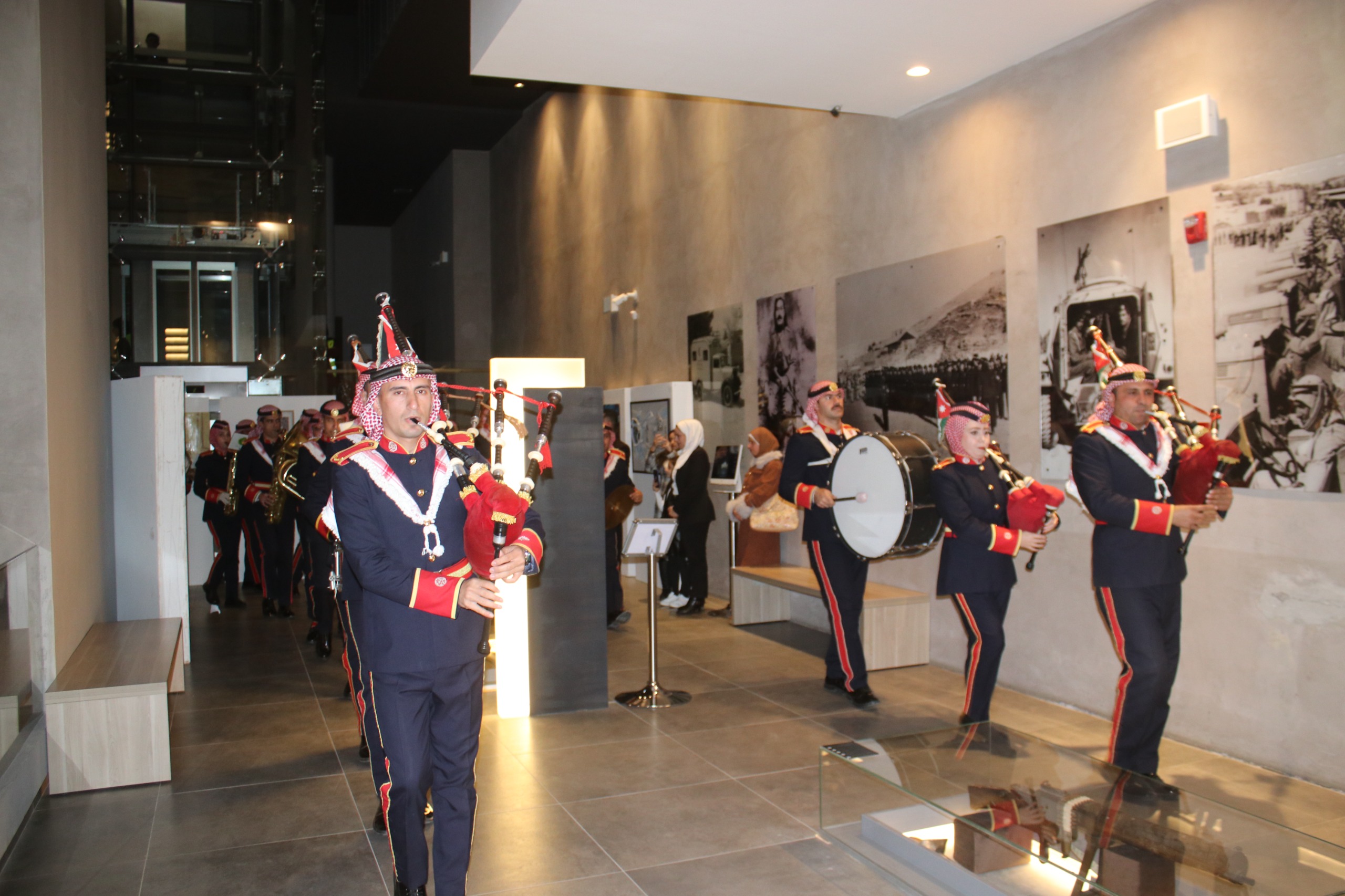 Madar Al-Saa Images 0.606318196953195