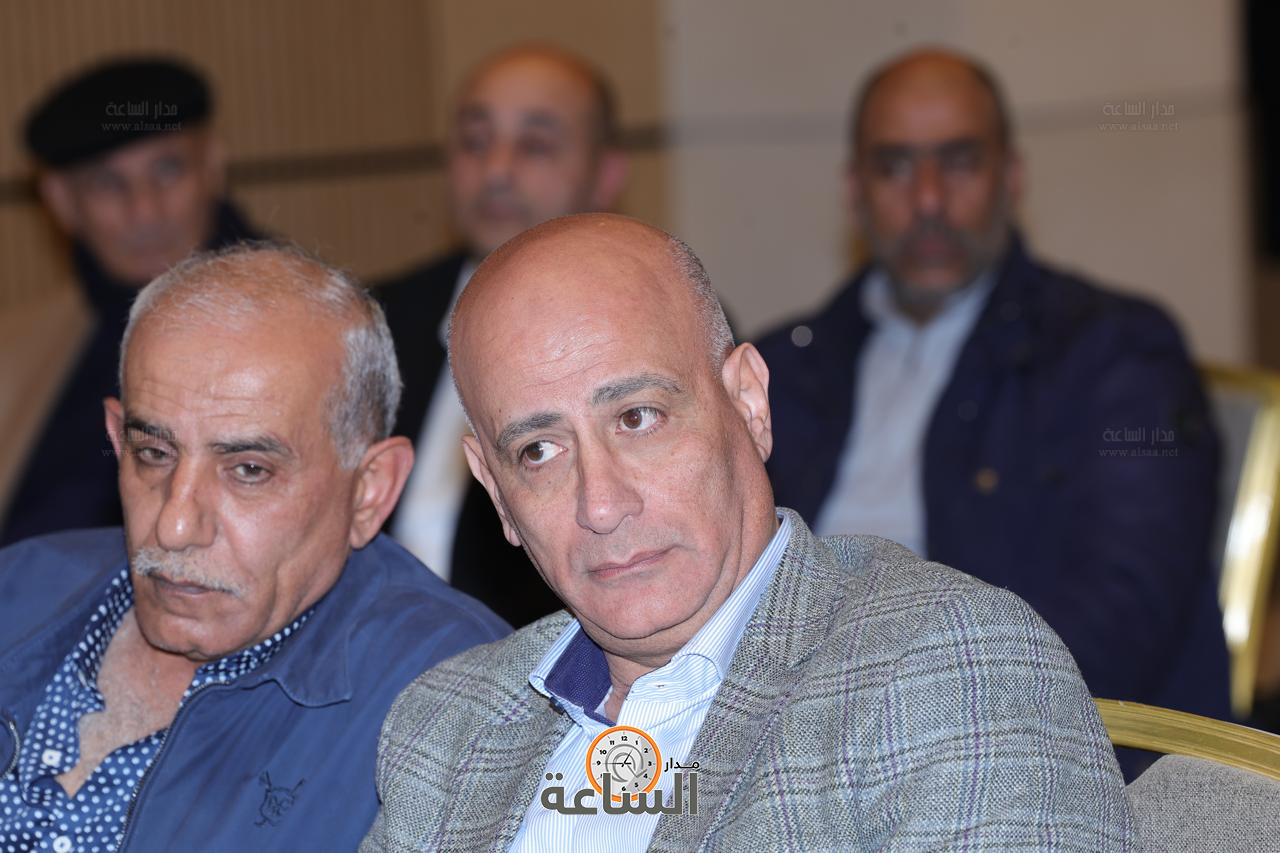 Madar Al-Saa Images 0.40443499471557043