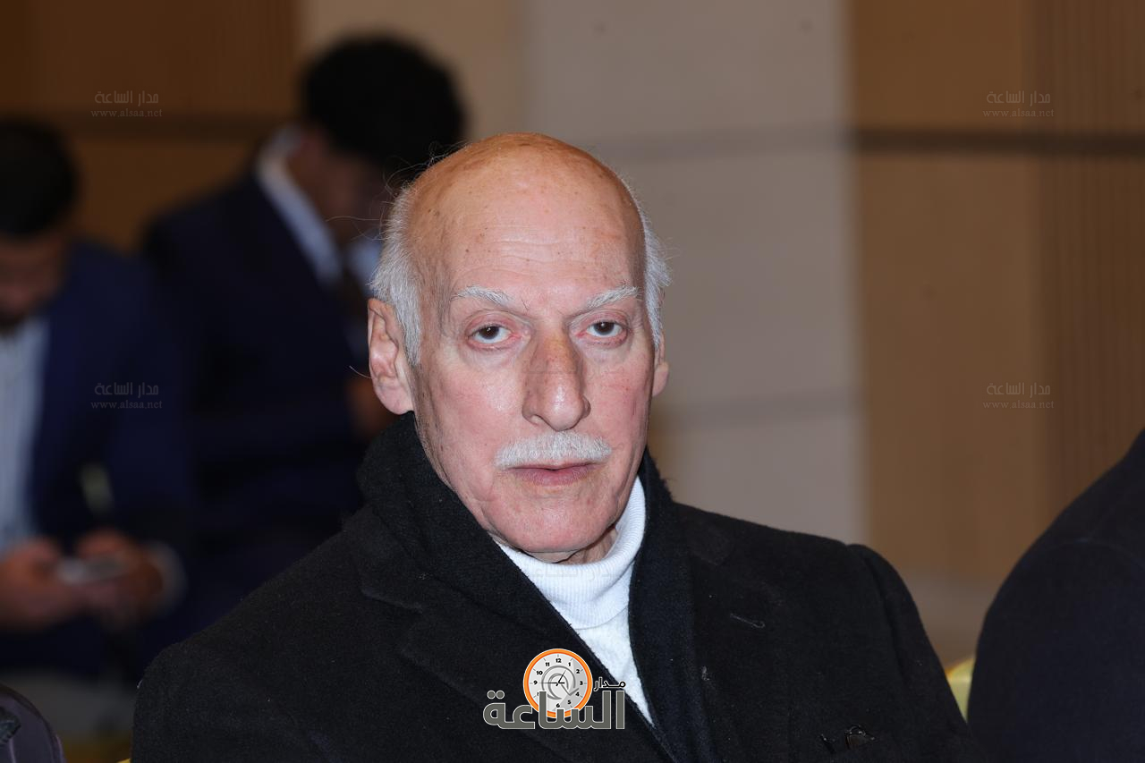 Madar Al-Saa Images 0.43839844535932104