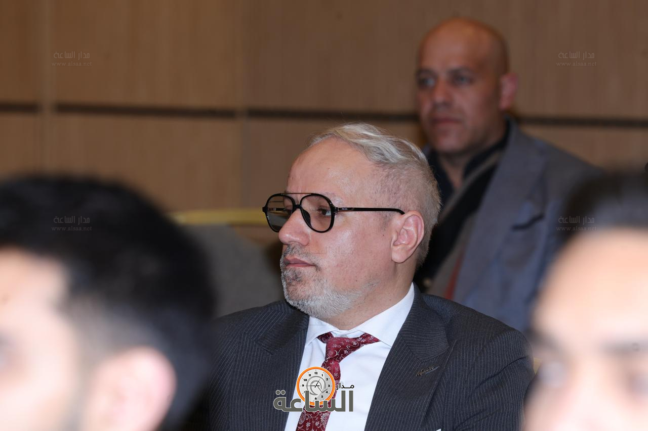 Madar Al-Saa Images 0.19018149229496495