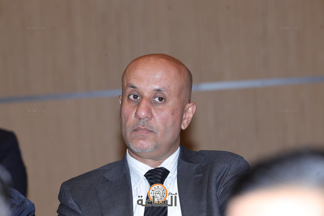 Madar Al-Saa Images 0.45611476072694457