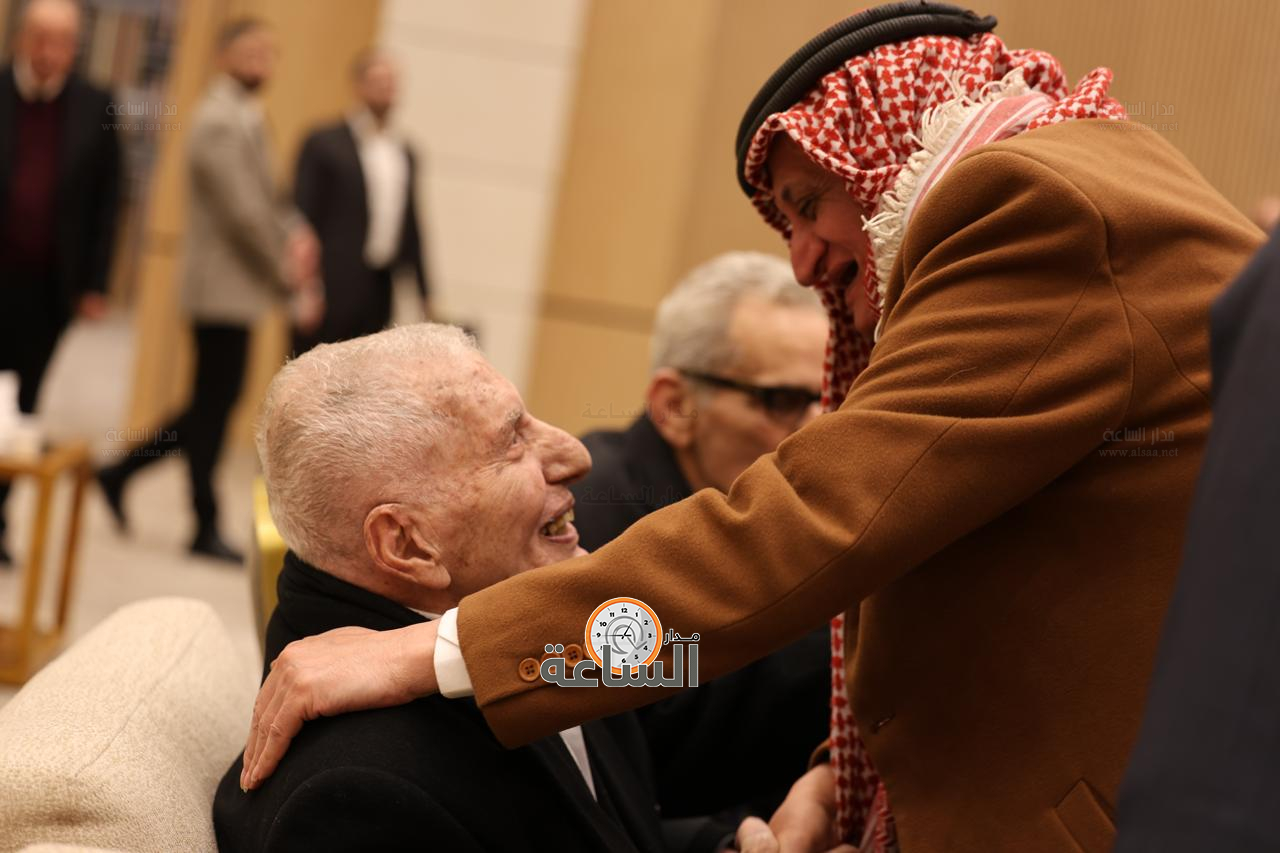 Madar Al-Saa Images 0.2659364387975539