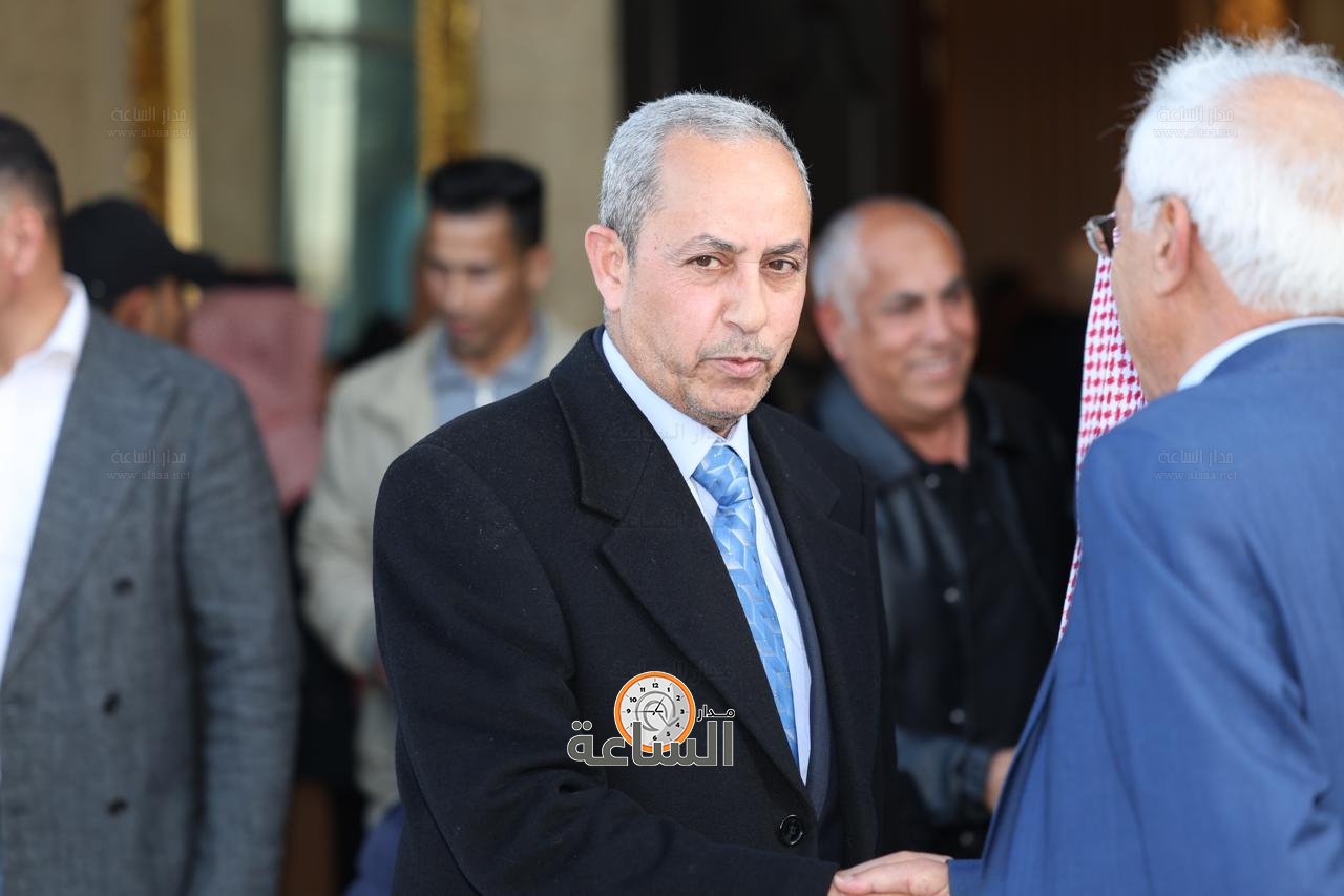 Madar Al-Saa Images 0.23959443142453474