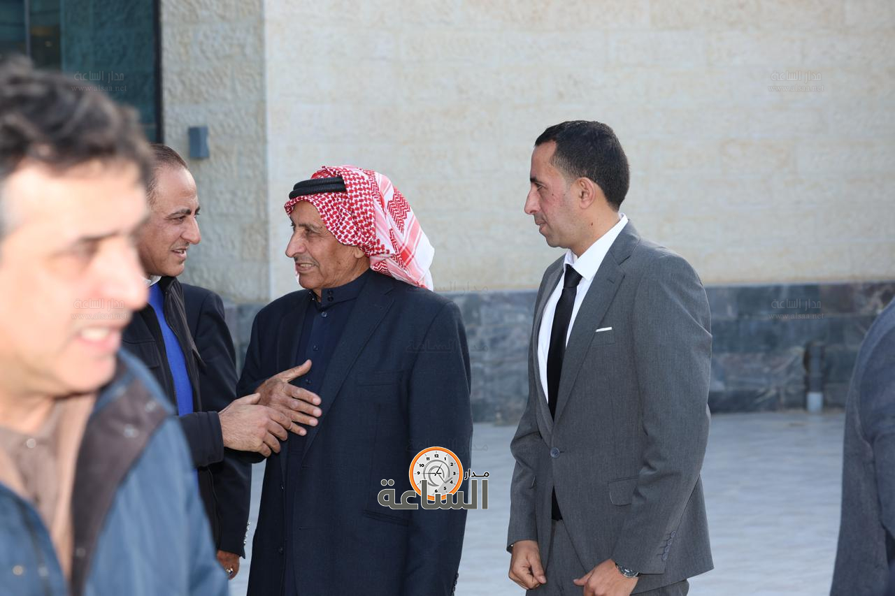 Madar Al-Saa Images 0.12187438278712648