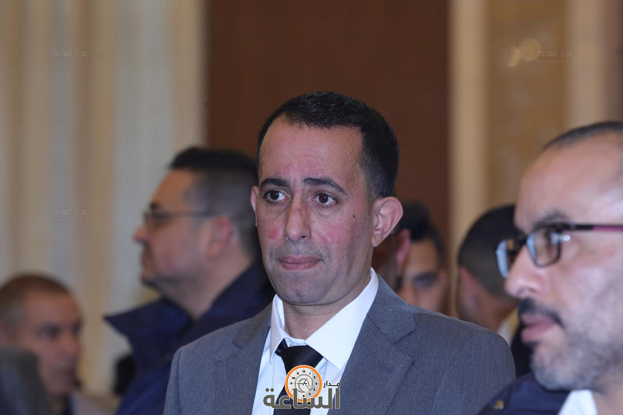 Madar Al-Saa Images 0.5218923346716182