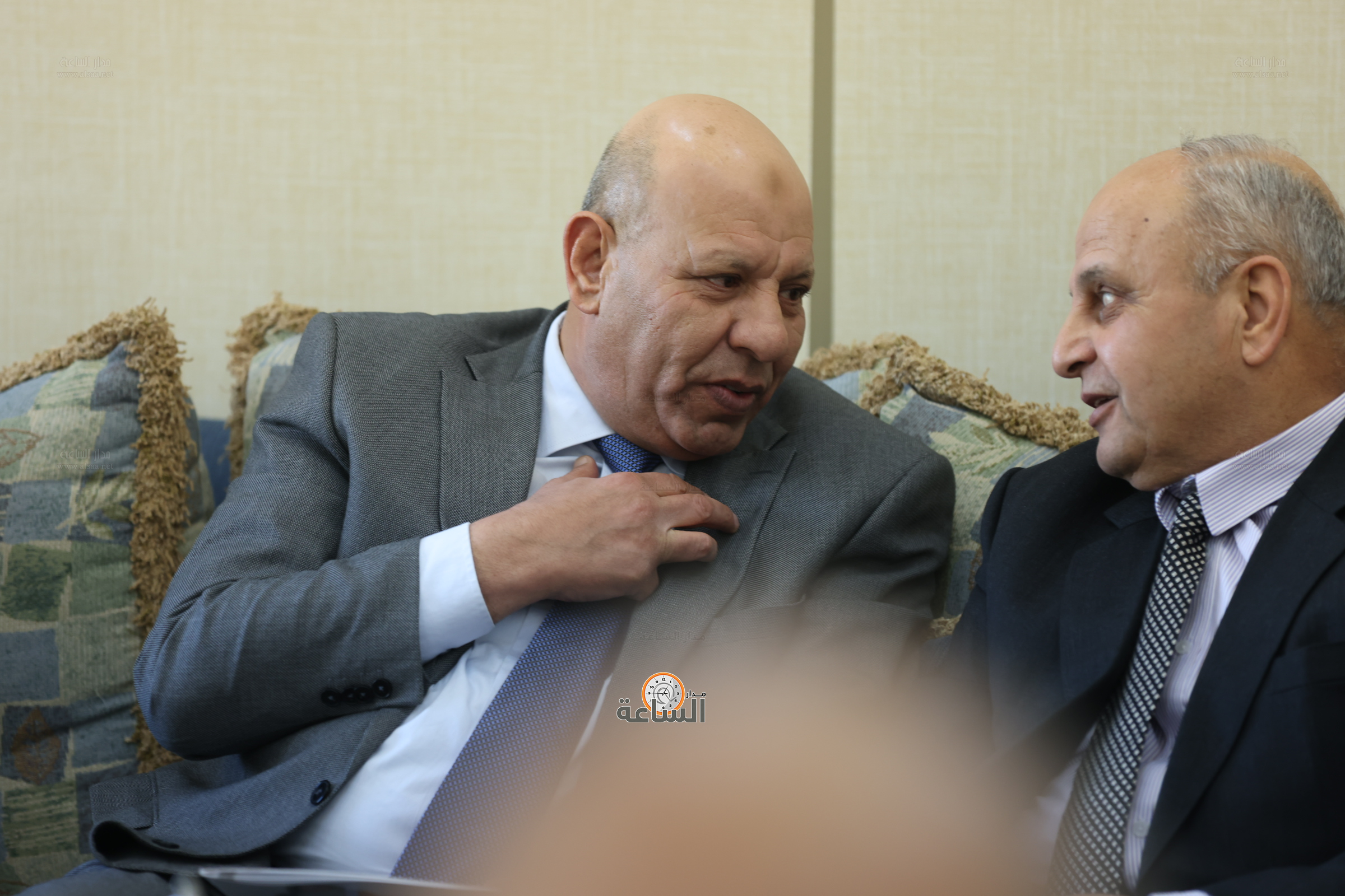 Madar Al-Saa Images 0.5352730914961141