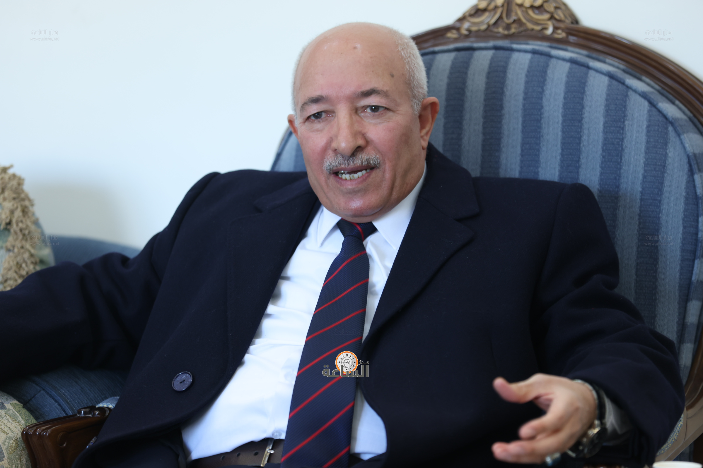 Madar Al-Saa Images 0.9300663824341074