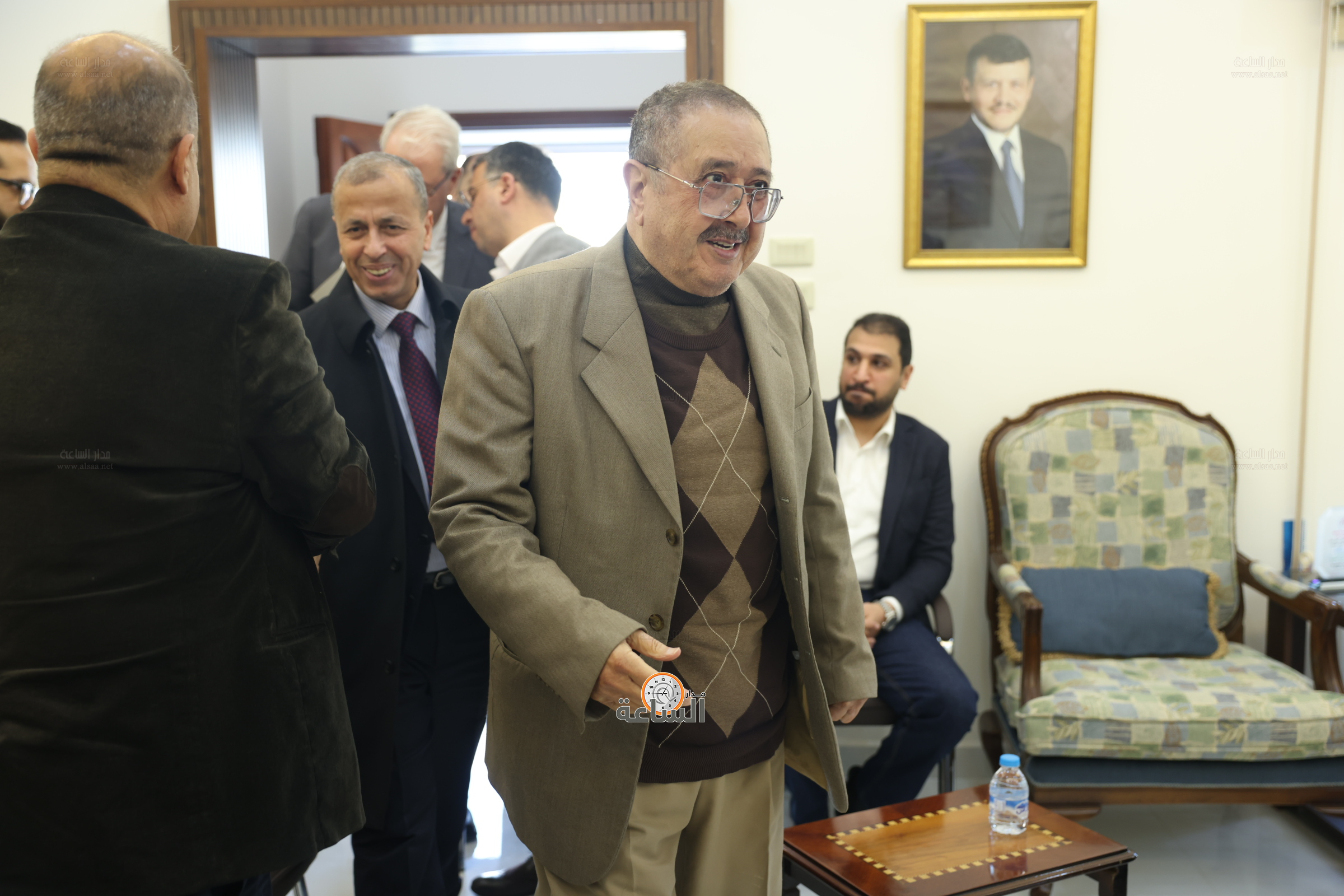 Madar Al-Saa Images 0.12965799639707198