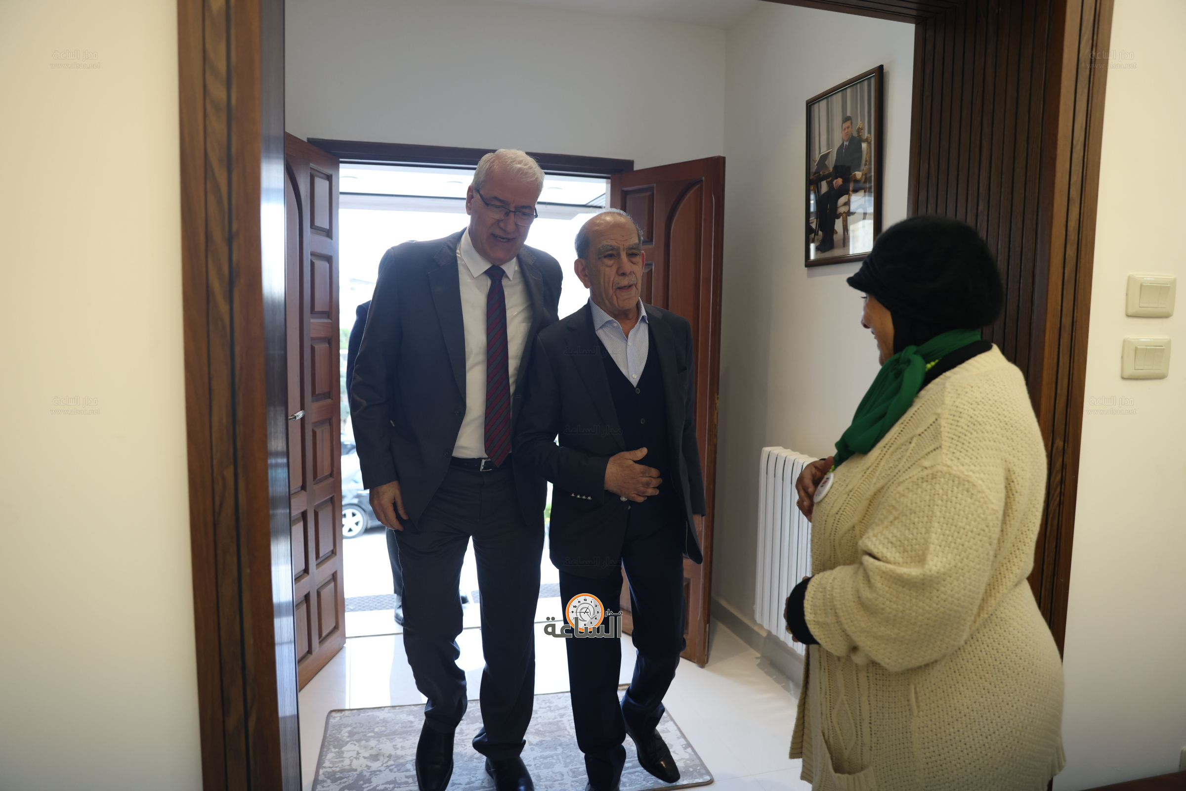 Madar Al-Saa Images 0.42409329764184567