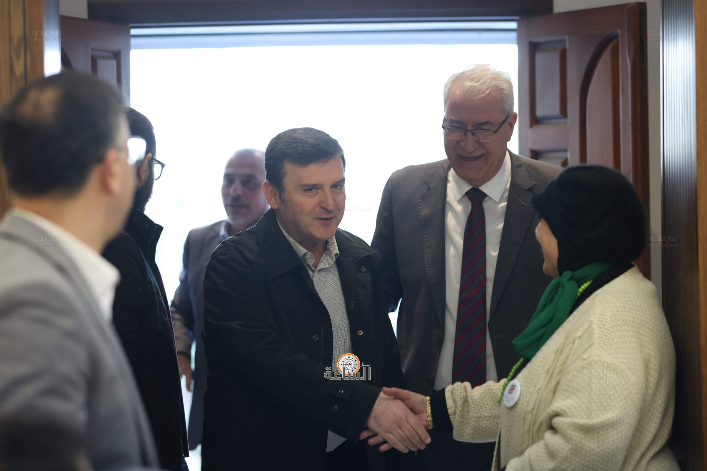 Madar Al-Saa Images 0.33607473824989476