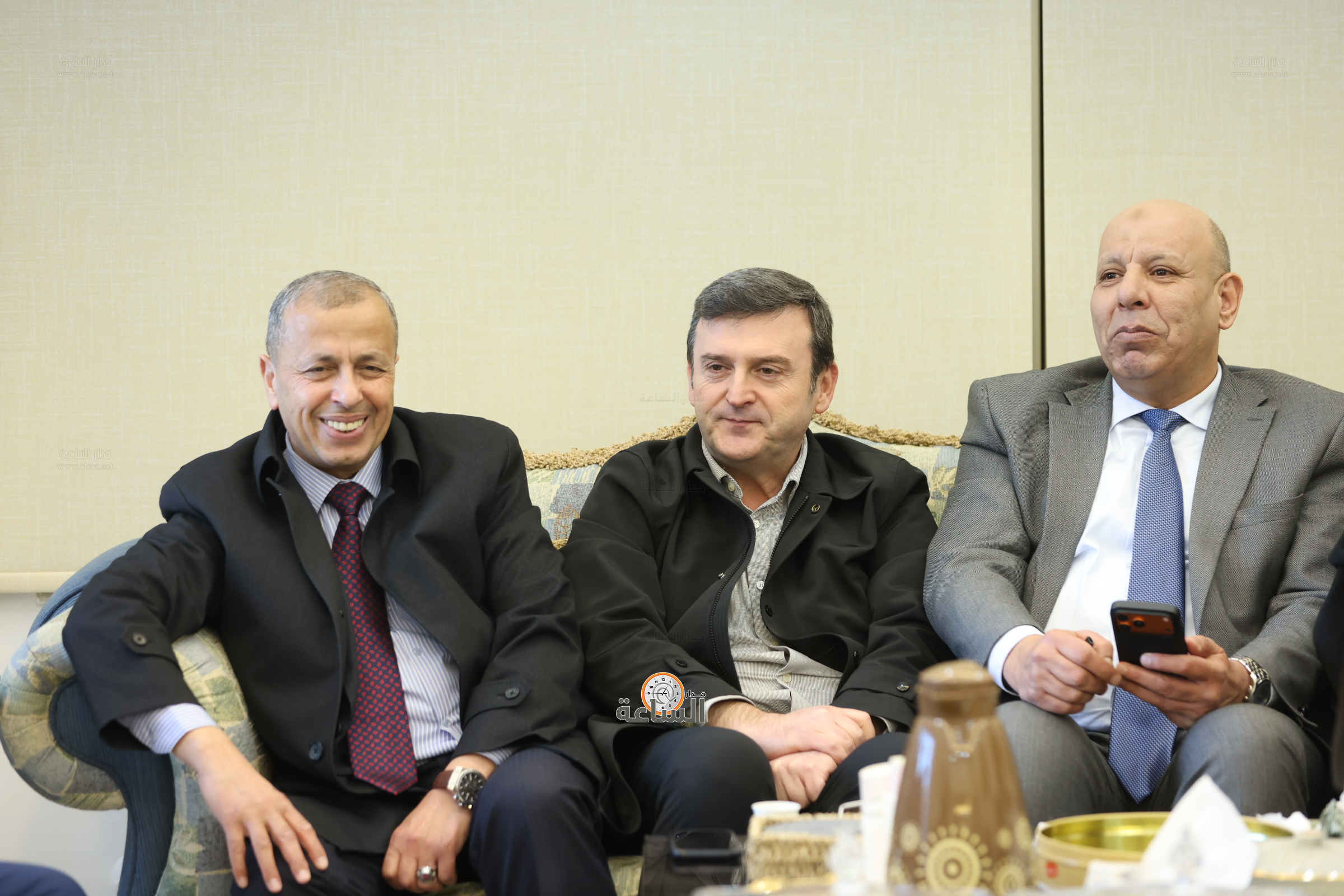 Madar Al-Saa Images 0.3427021719702732