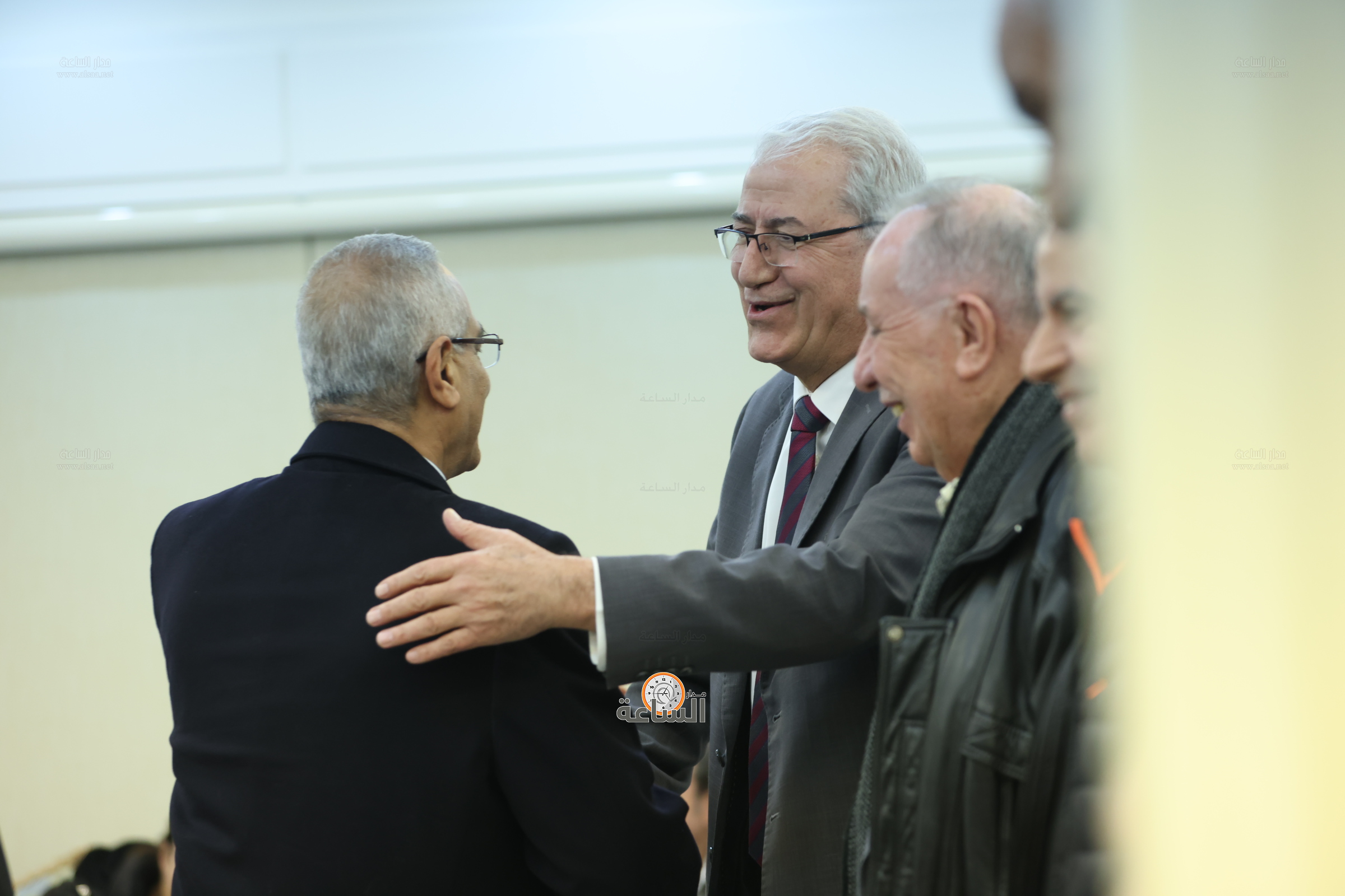 Madar Al-Saa Images 0.798487071372247