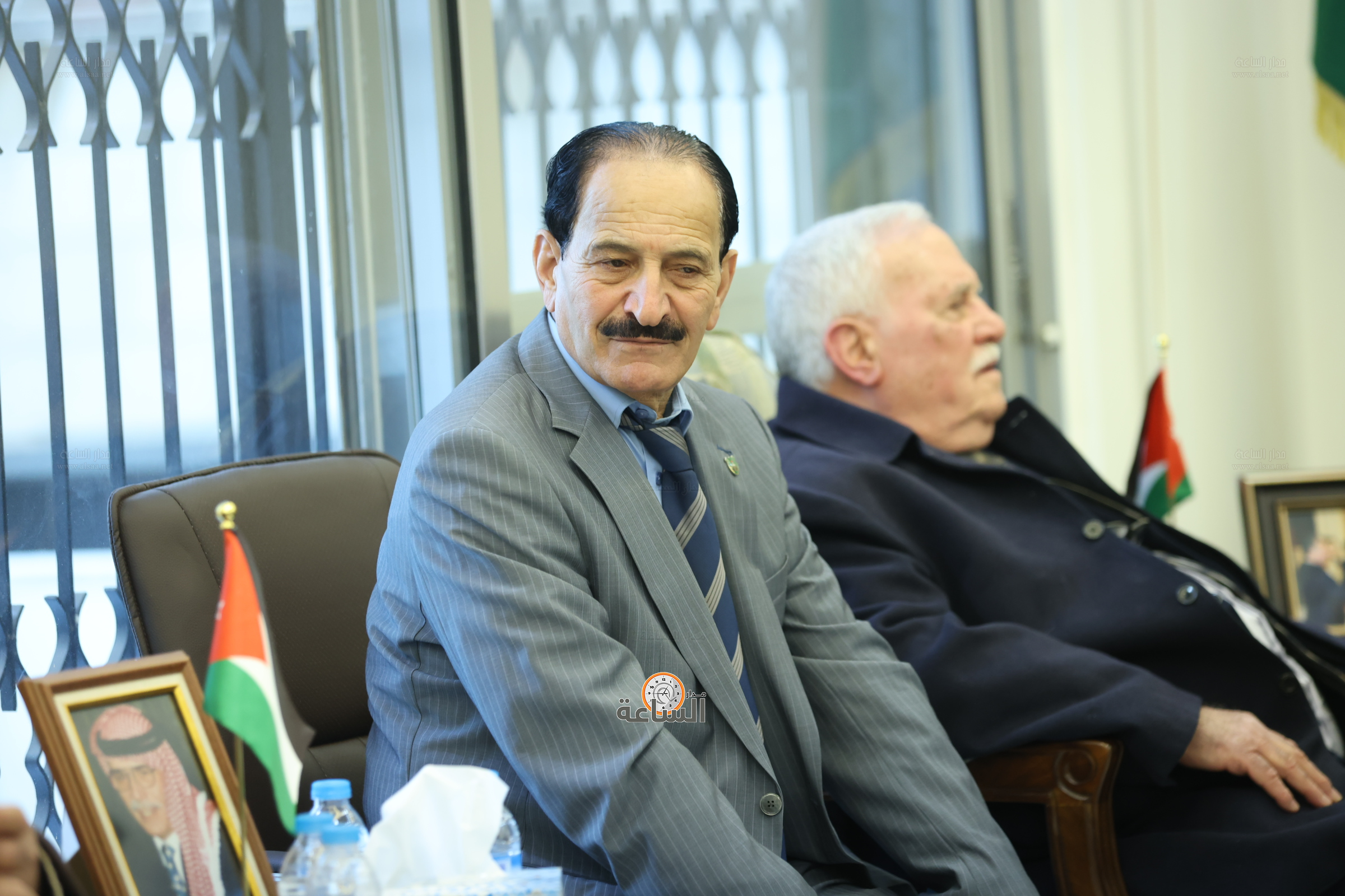 Madar Al-Saa Images 0.9834634886072143