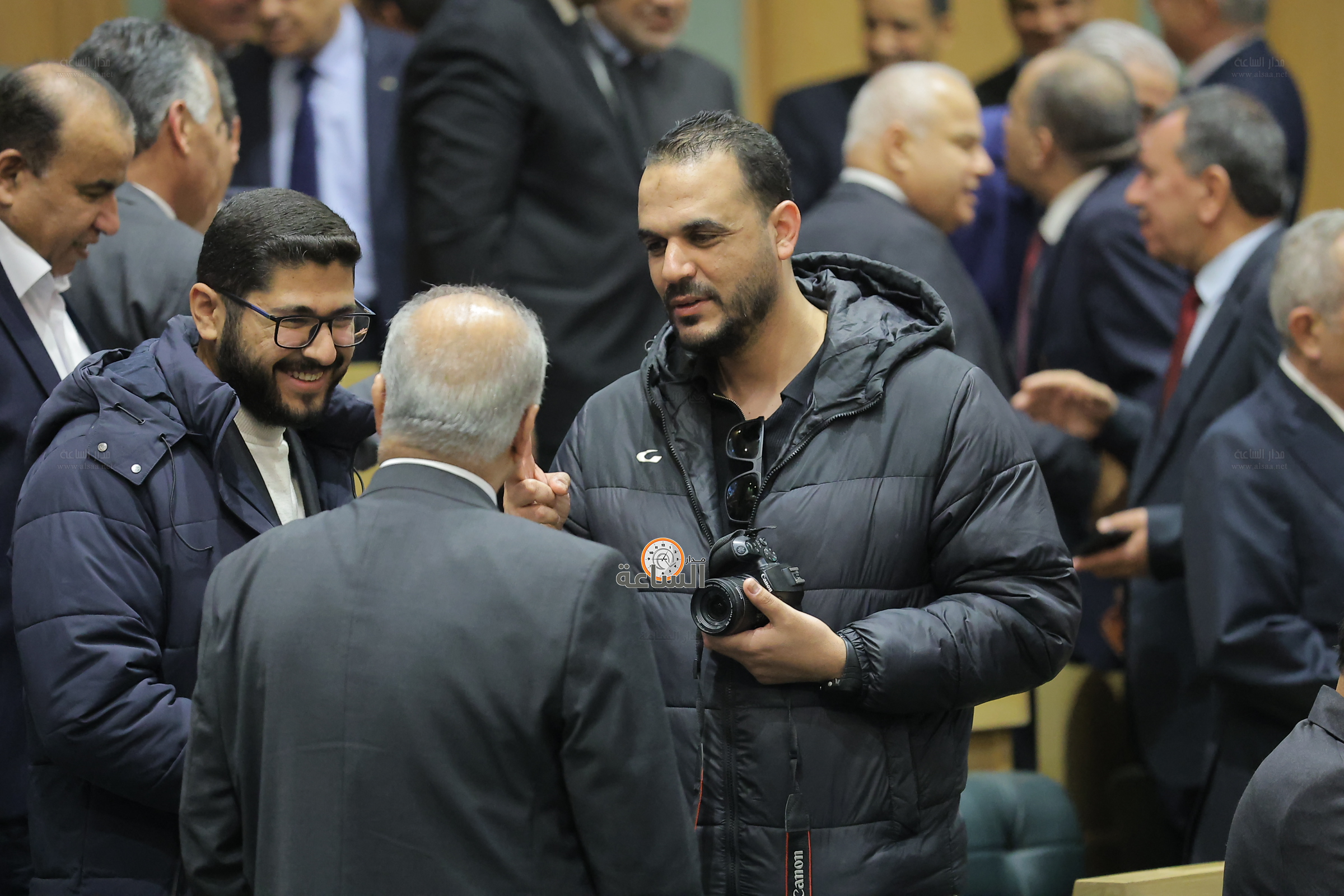 Madar Al-Saa Images 0.8988444699163748