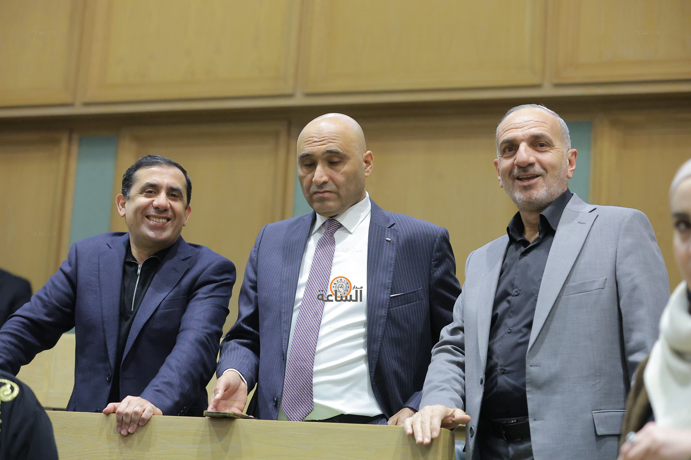 Madar Al-Saa Images 0.0735159378384489