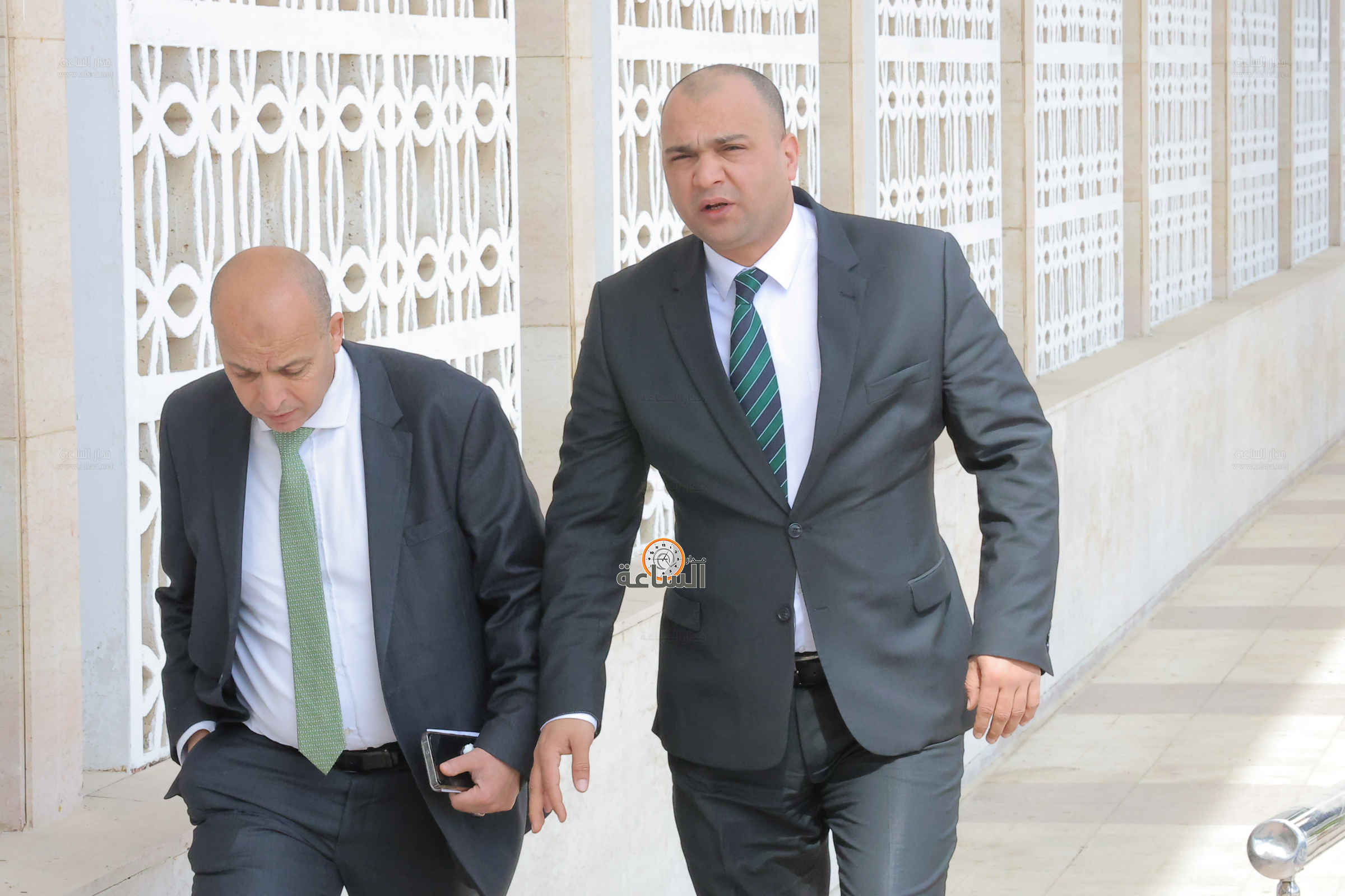 Madar Al-Saa Images 0.16180148270405137