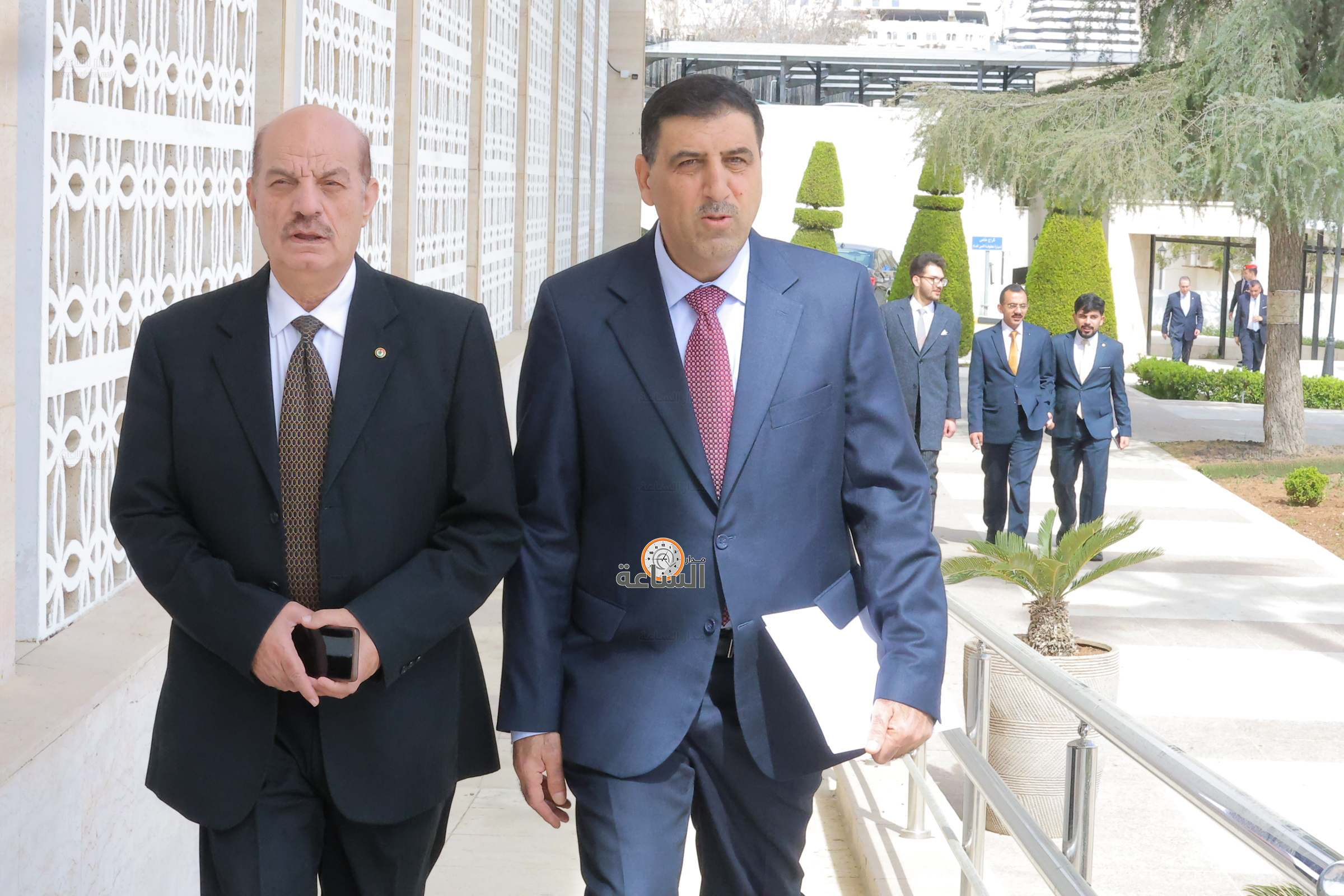 Madar Al-Saa Images 0.6871020741341592