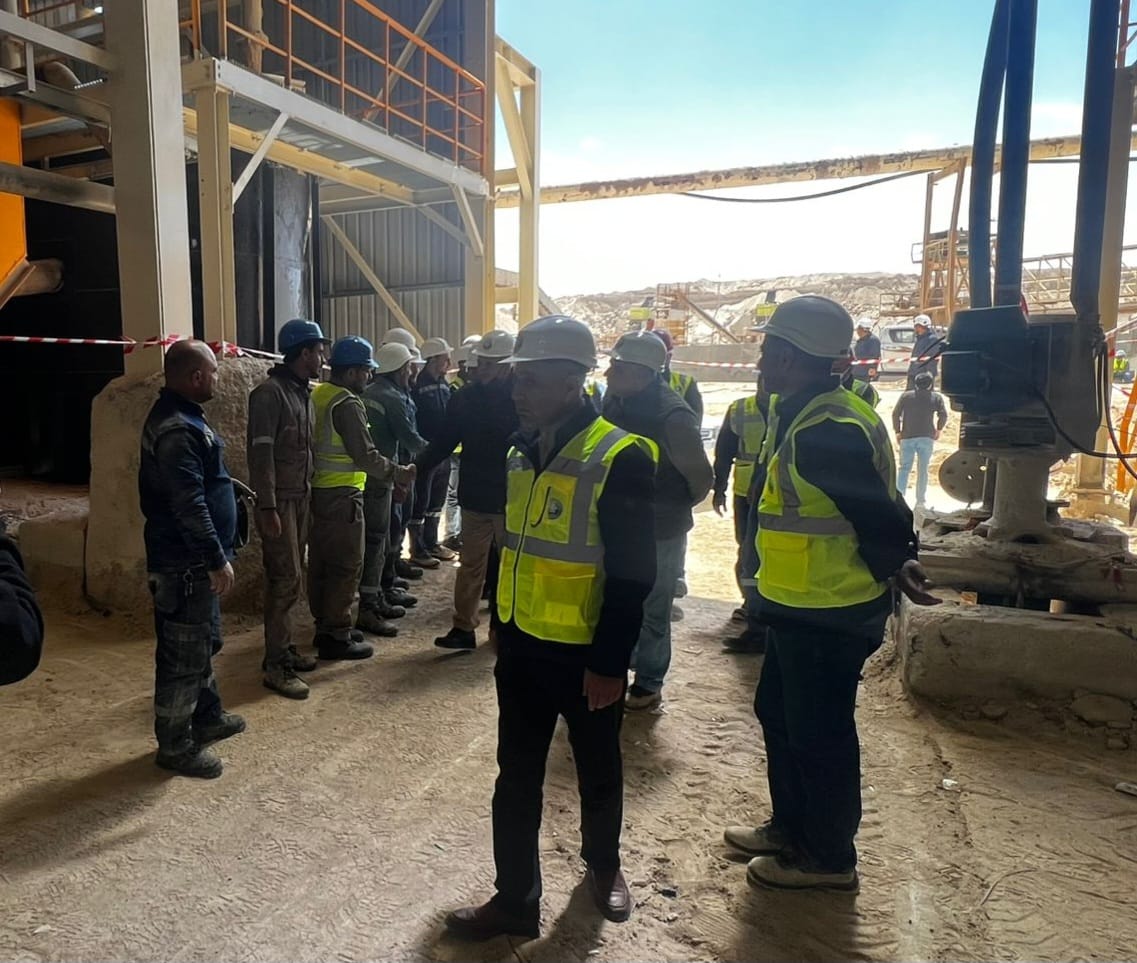 Madar Al-Saa Images 0.12405323403417778