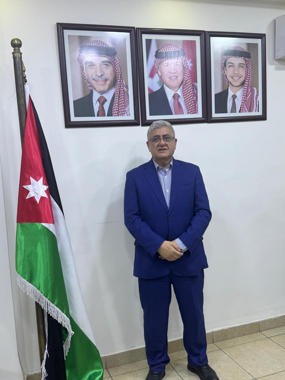 Madar Al-Saa Images 0.236307126742354