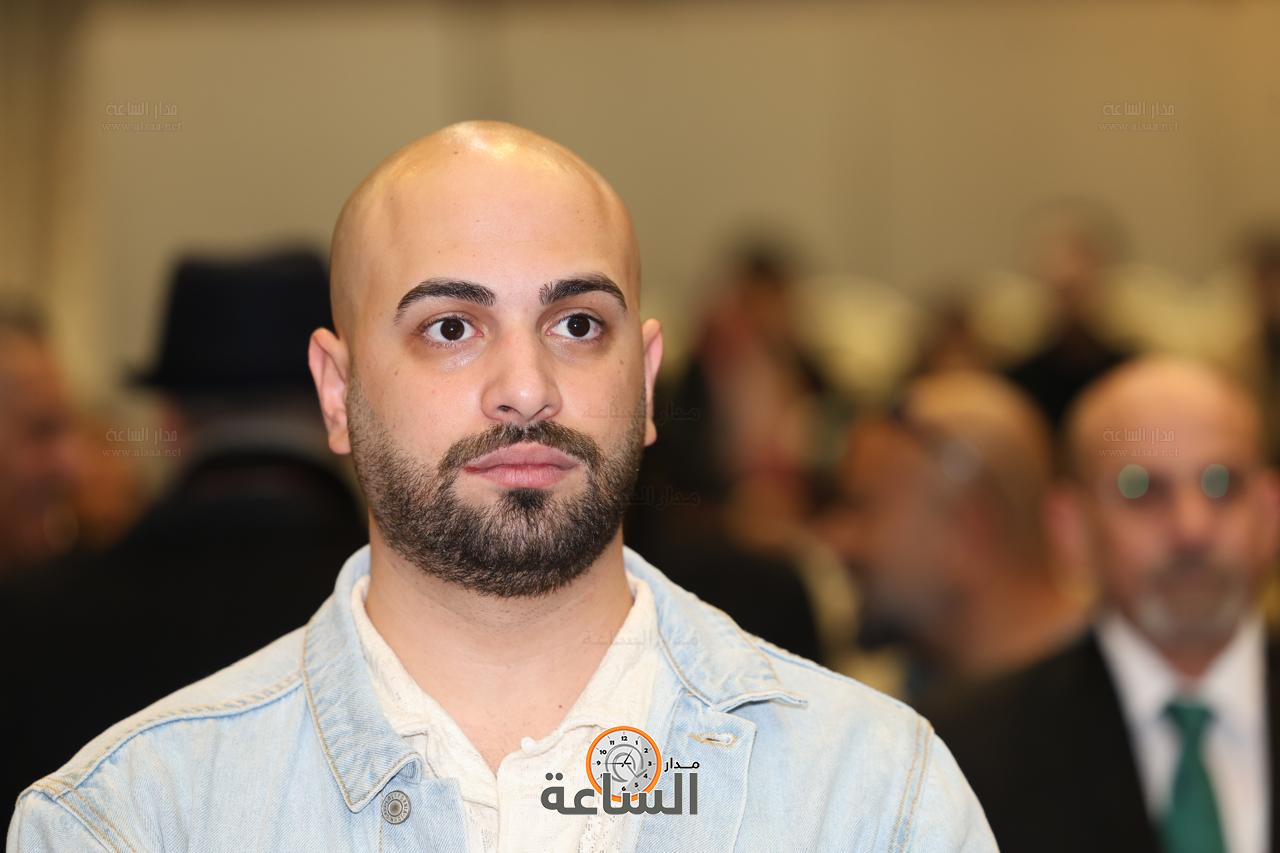 Madar Al-Saa Images 0.7129145317338408