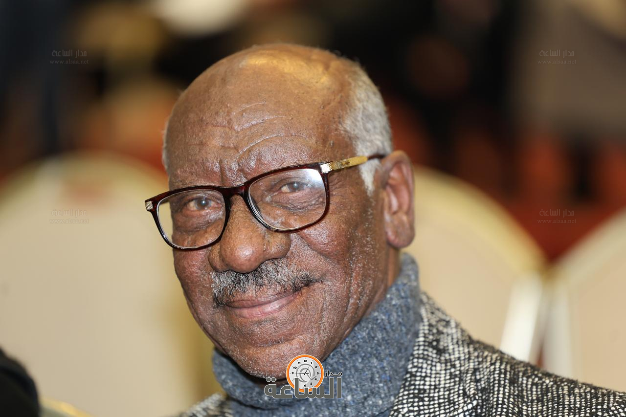 Madar Al-Saa Images 0.4098277585212746