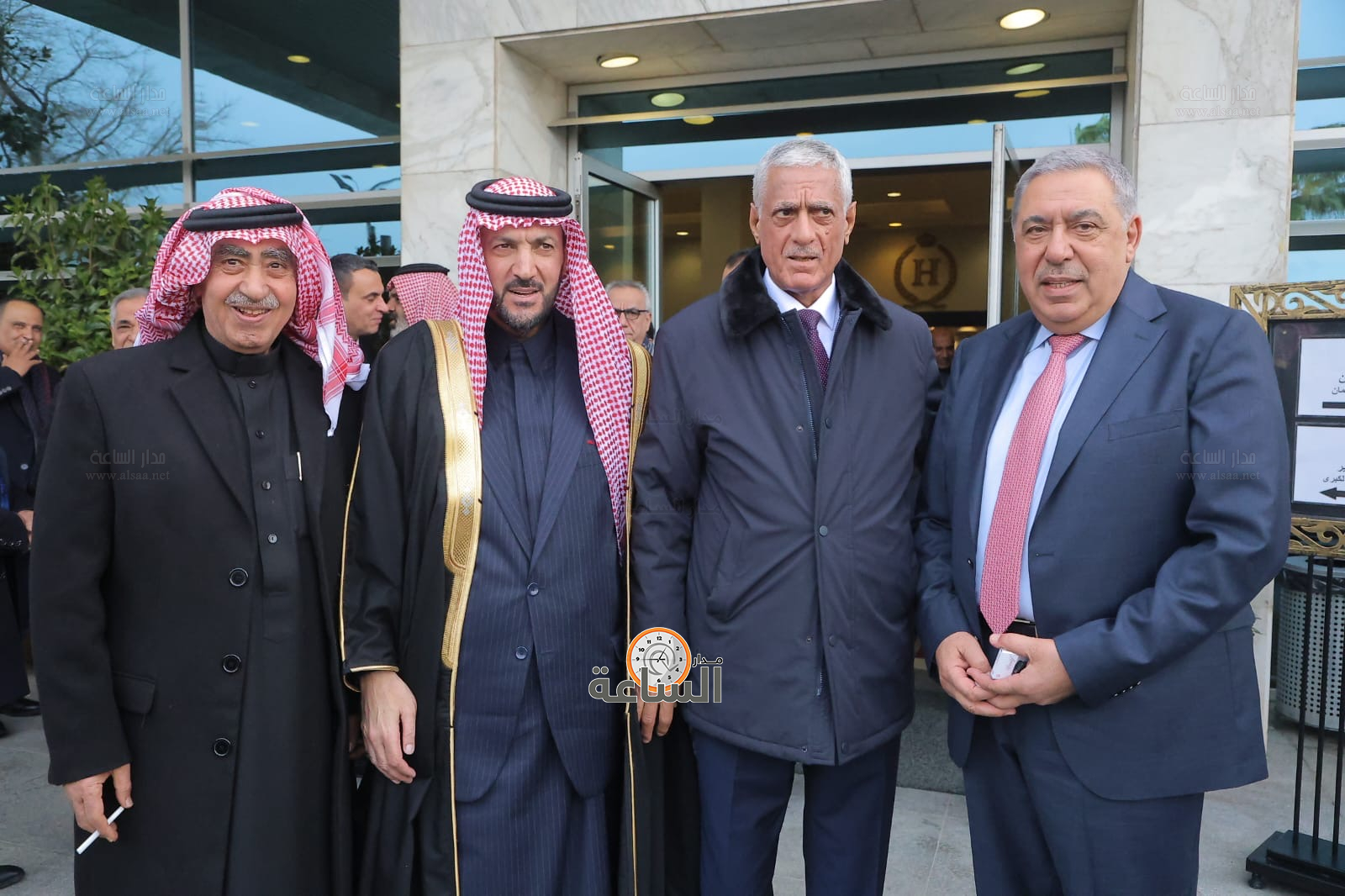 Madar Al-Saa Images 0.44124995093337605