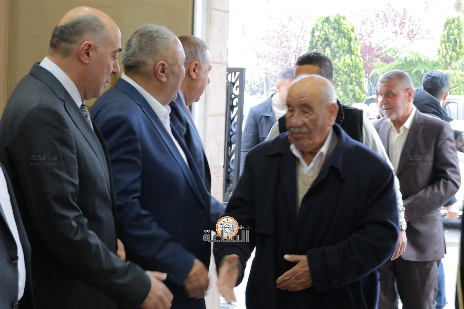 Madar Al-Saa Images 0.08876155465445668