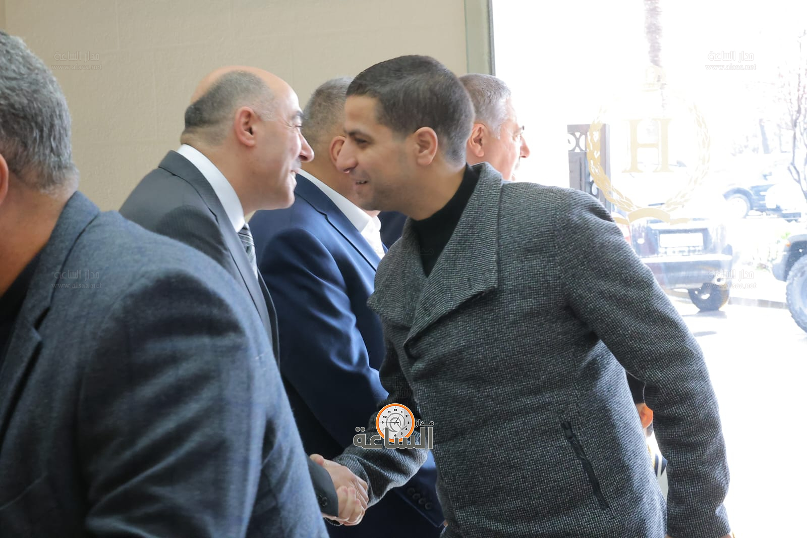 Madar Al-Saa Images 0.6411577135001514