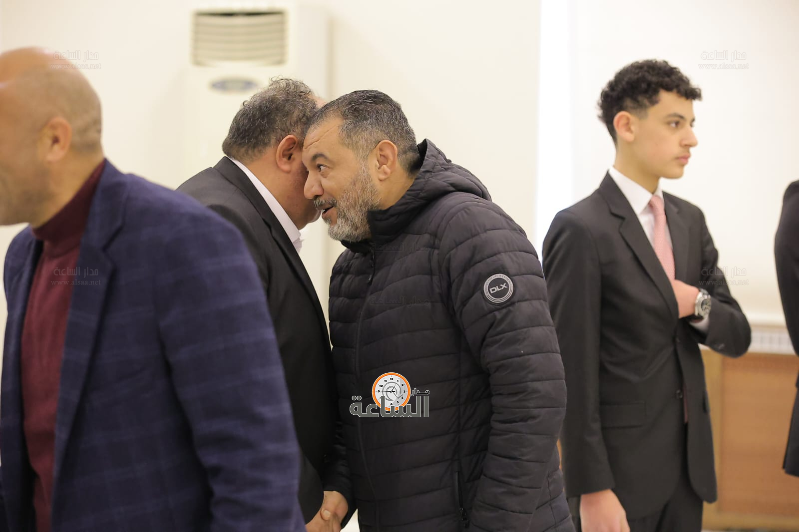 Madar Al-Saa Images 0.9340945174586431