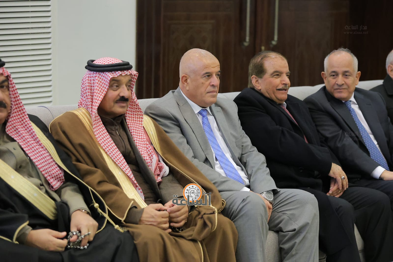 Madar Al-Saa Images 0.5221380951859547