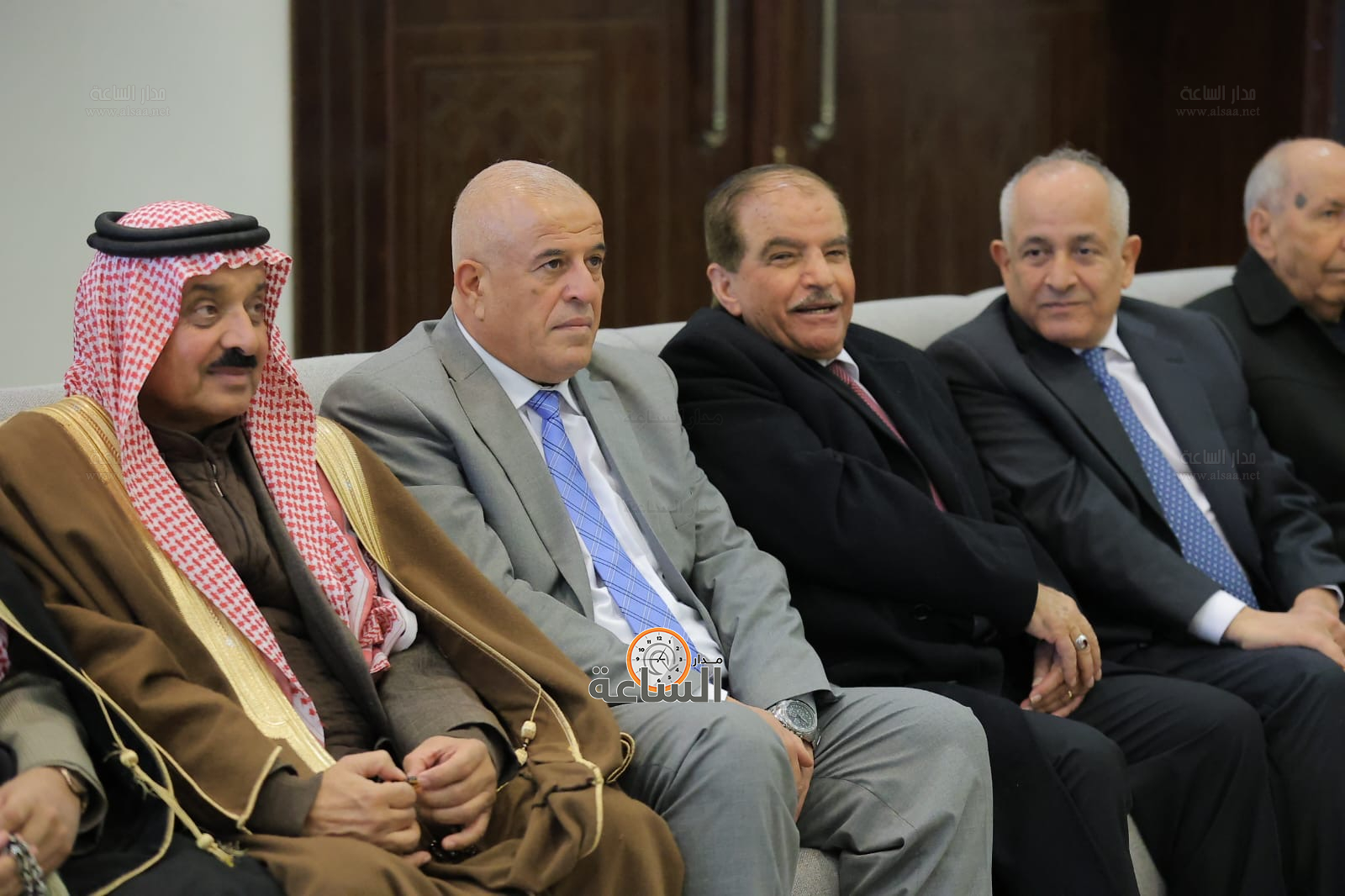 Madar Al-Saa Images 0.9337861852343776