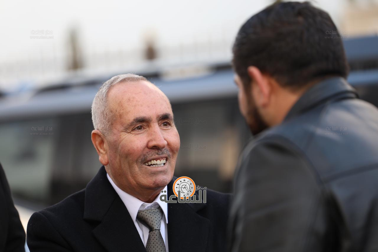 Madar Al-Saa Images 0.18922445232703589