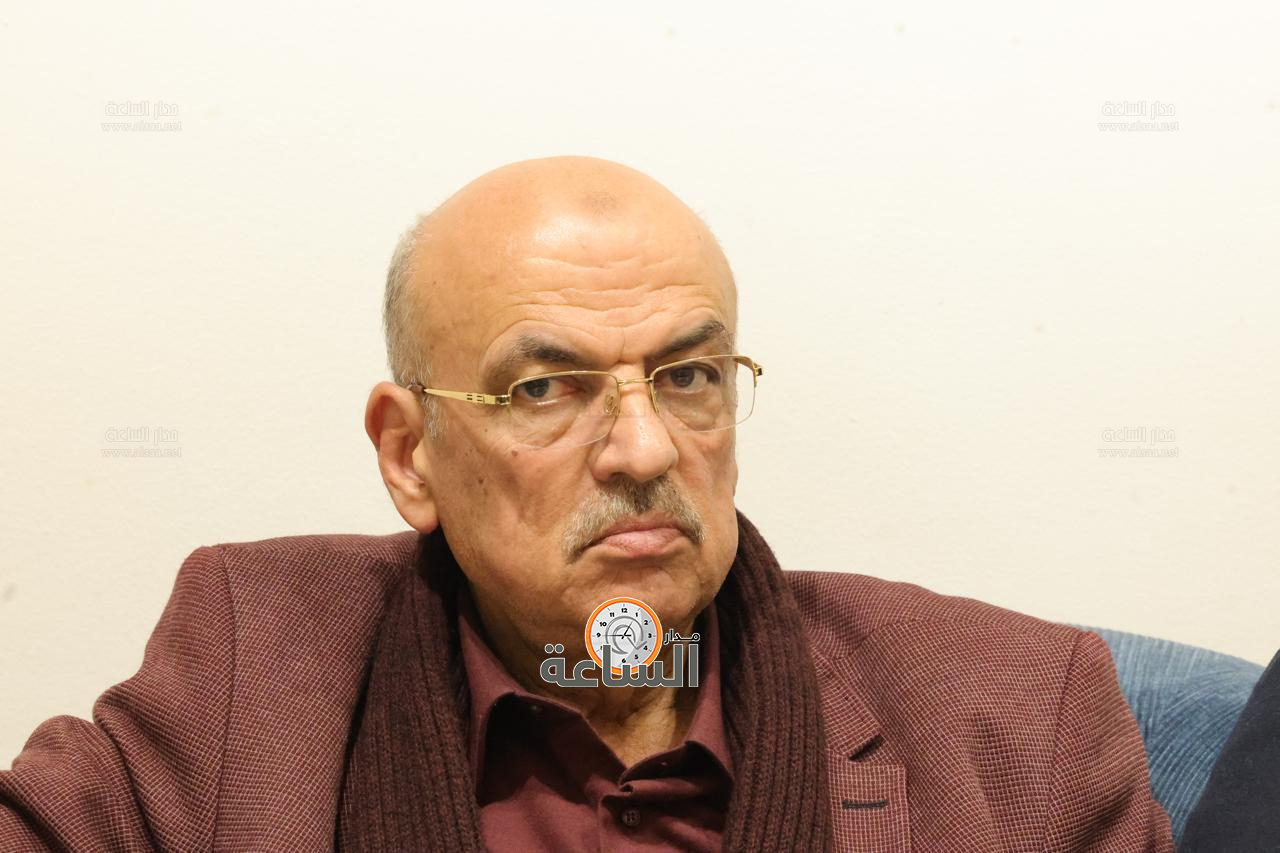 Madar Al-Saa Images 0.07960641068238106