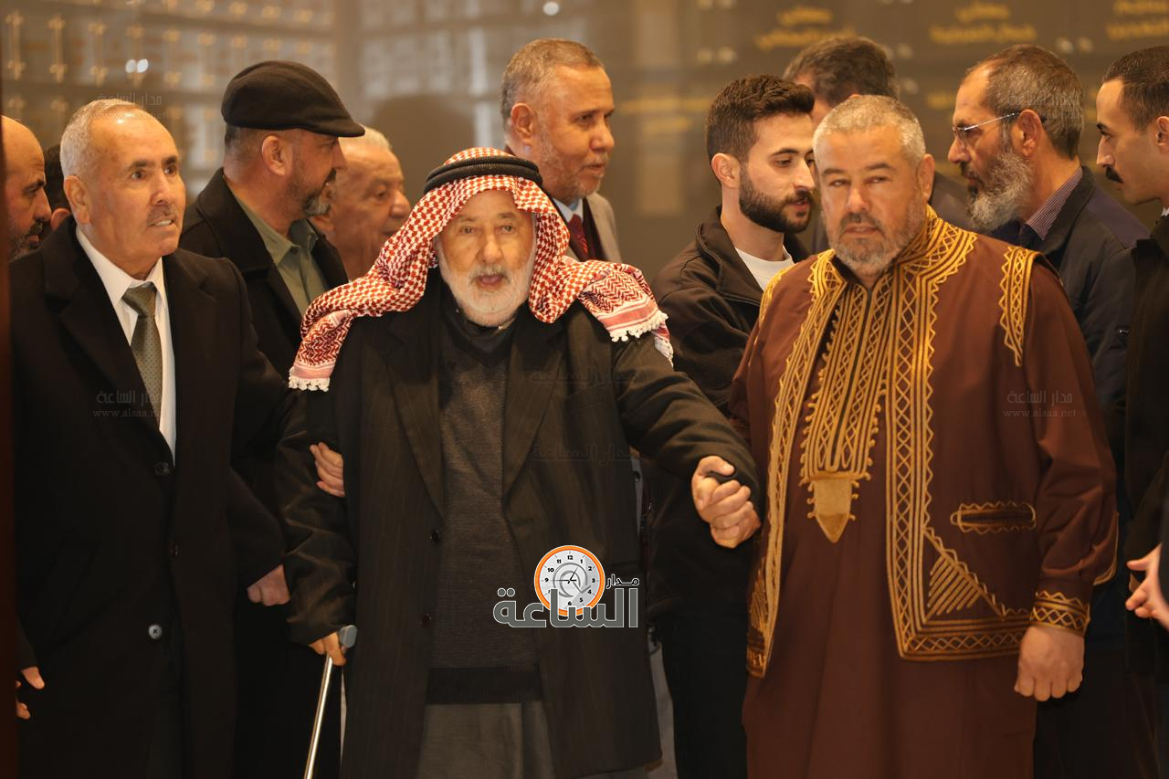 Madar Al-Saa Images 0.9208764458467023