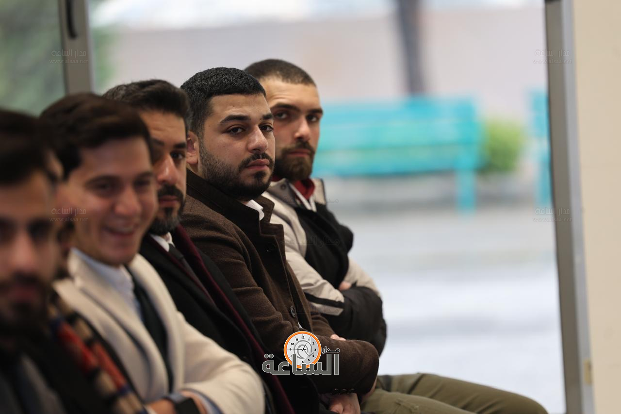 Madar Al-Saa Images 0.8640176850953982