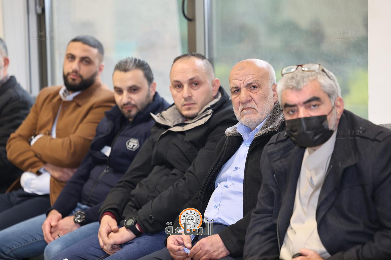 Madar Al-Saa Images 0.08062681067077193