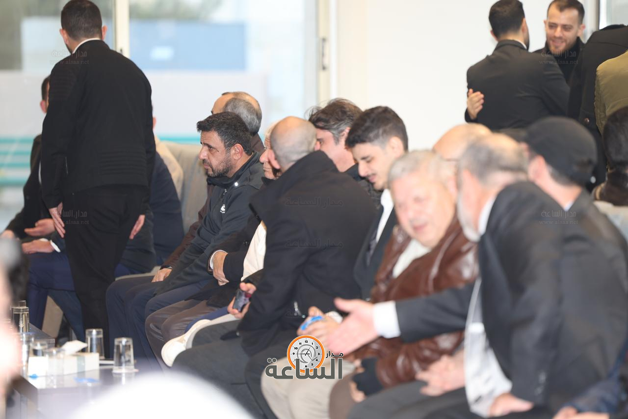 Madar Al-Saa Images 0.04006693437954556