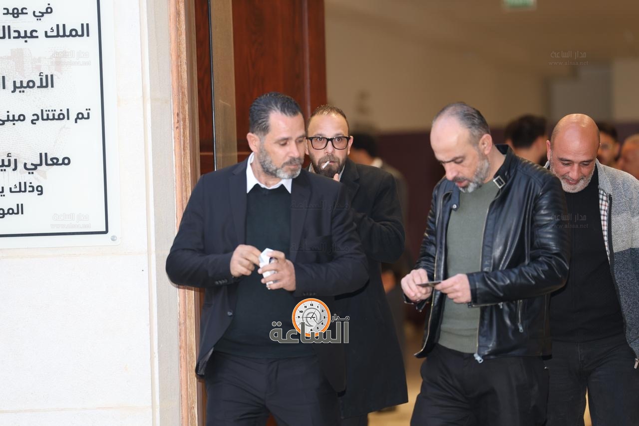 Madar Al-Saa Images 0.3577011097685916