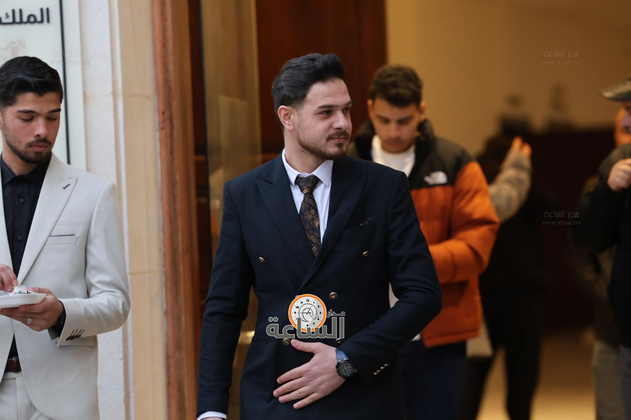 Madar Al-Saa Images 0.3864689096569418