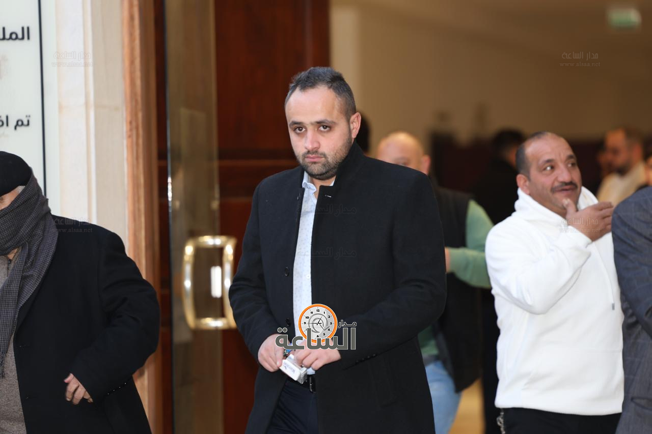 Madar Al-Saa Images 0.4042776639411336