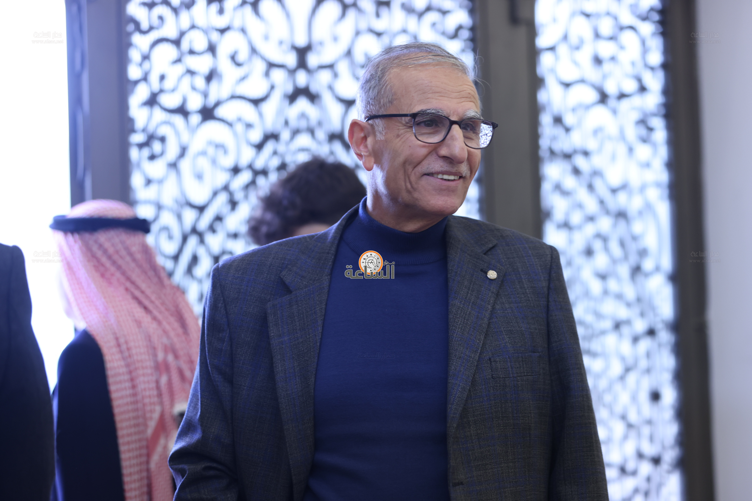 Madar Al-Saa Images 0.14554819593805957