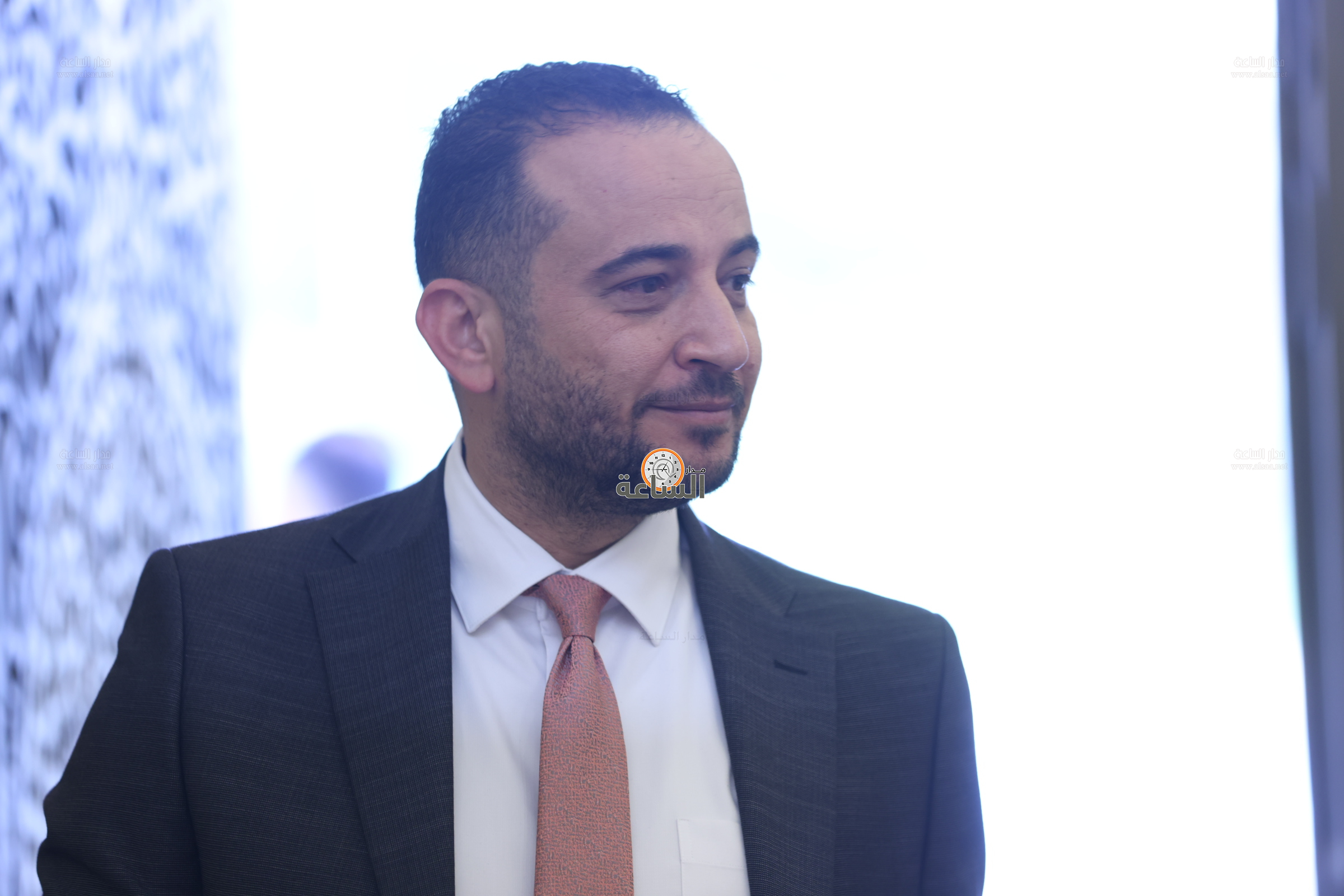 Madar Al-Saa Images 0.42627471407481643