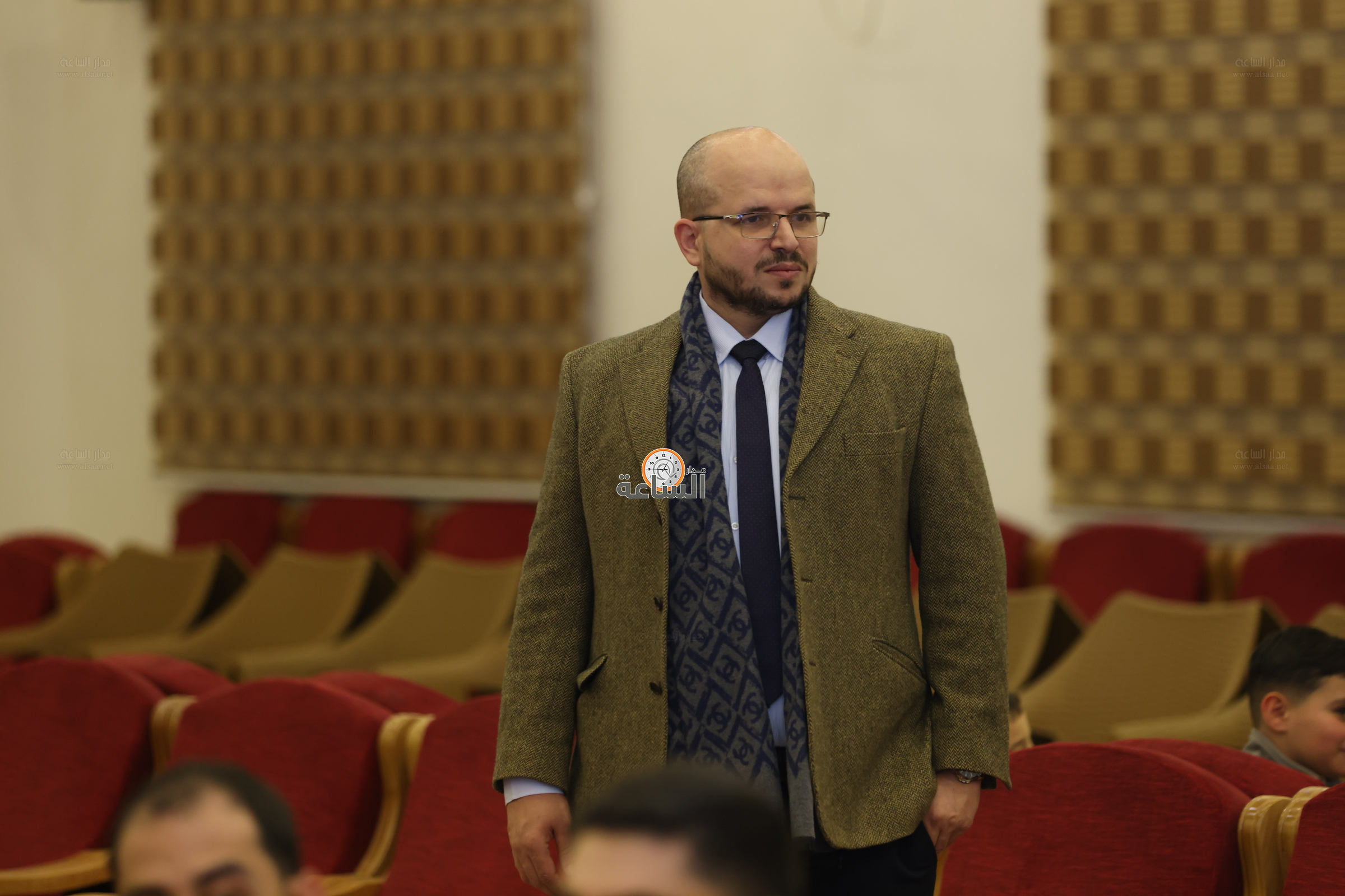 Madar Al-Saa Images 0.25270758643062663