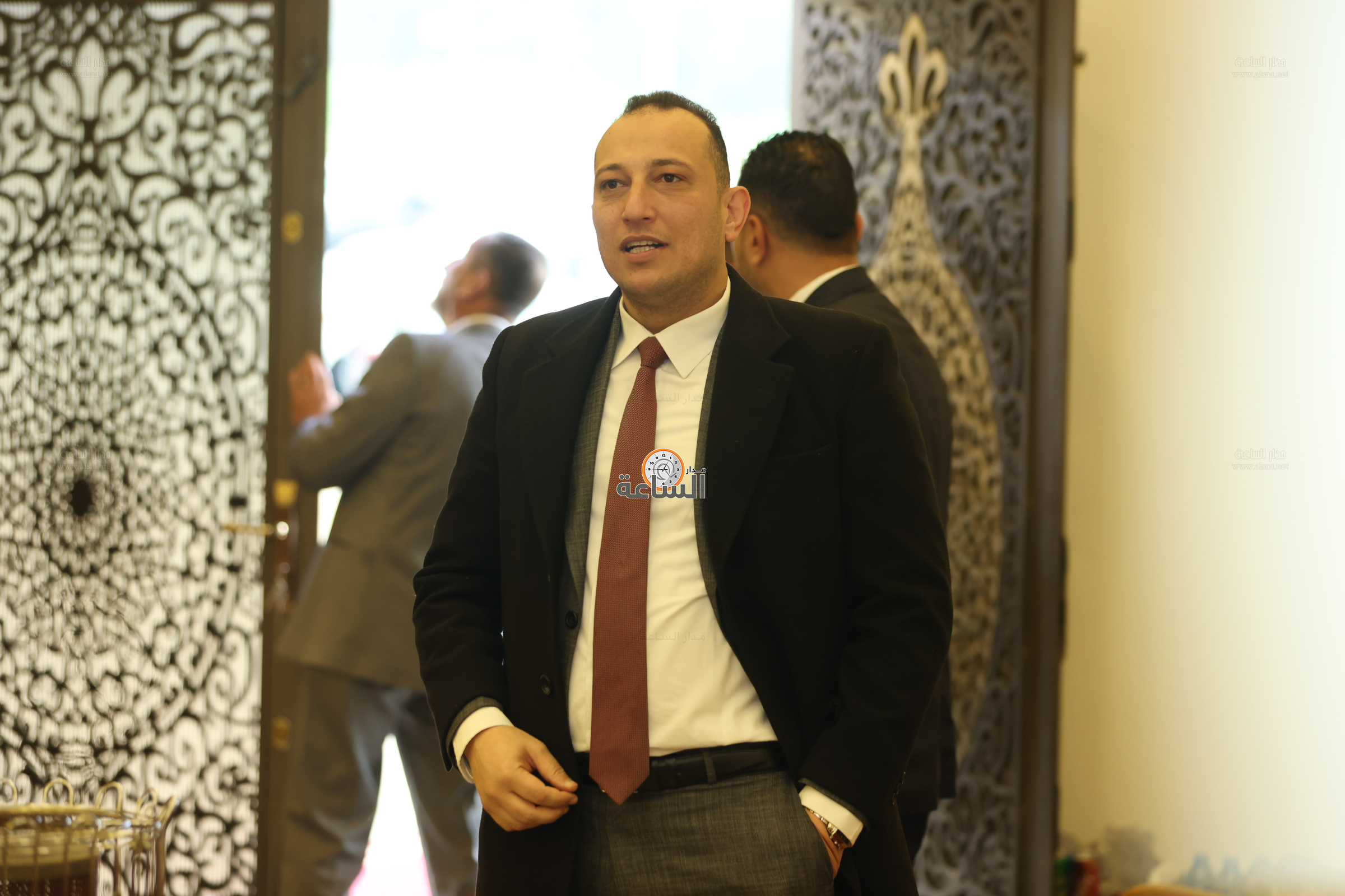 Madar Al-Saa Images 0.7033455773550625